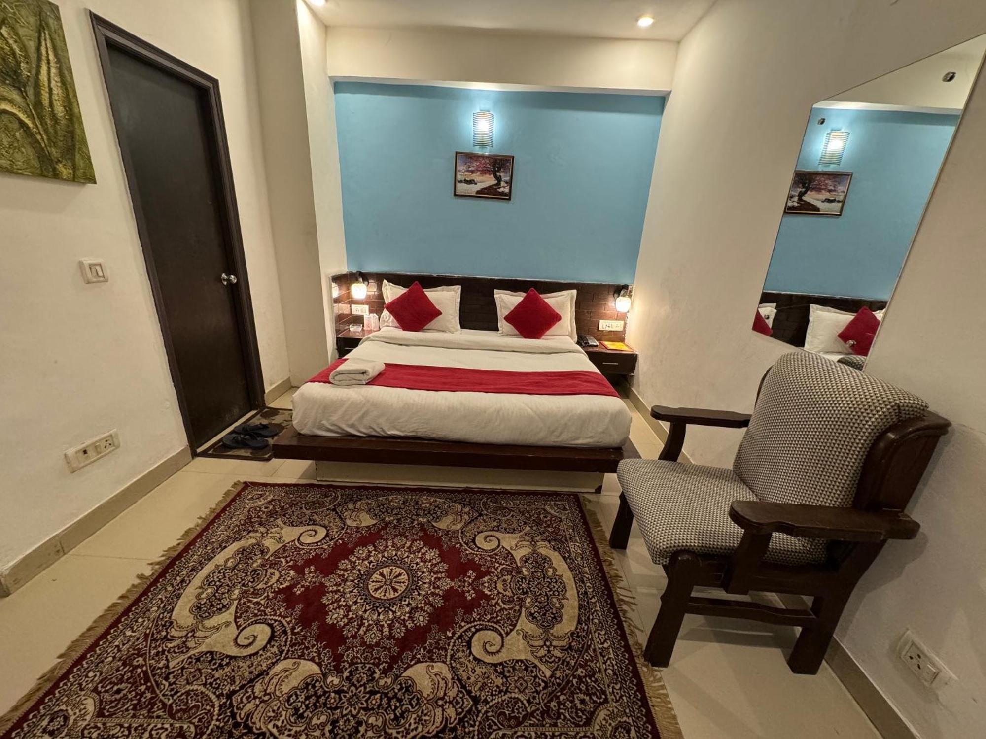 Airport Port View 3* New Delhi