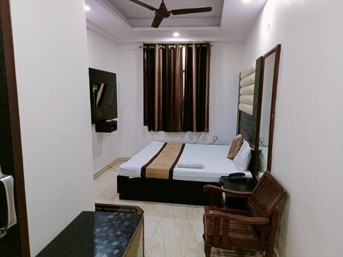 Shiva Intercontinental 3*