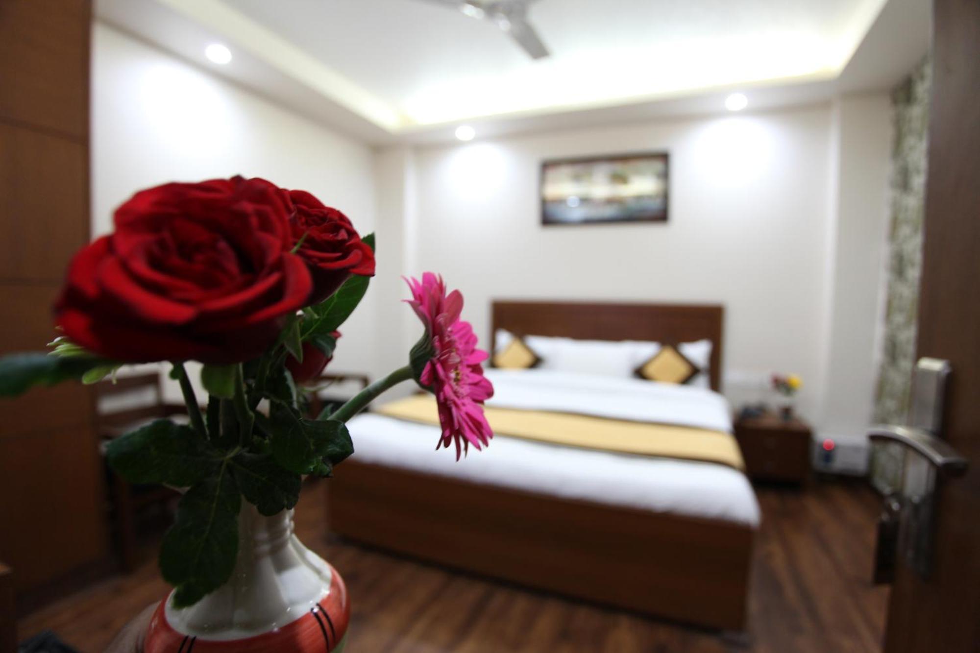 Hc Grand Near Indraprastha Apollo Hospital Hotel 3*