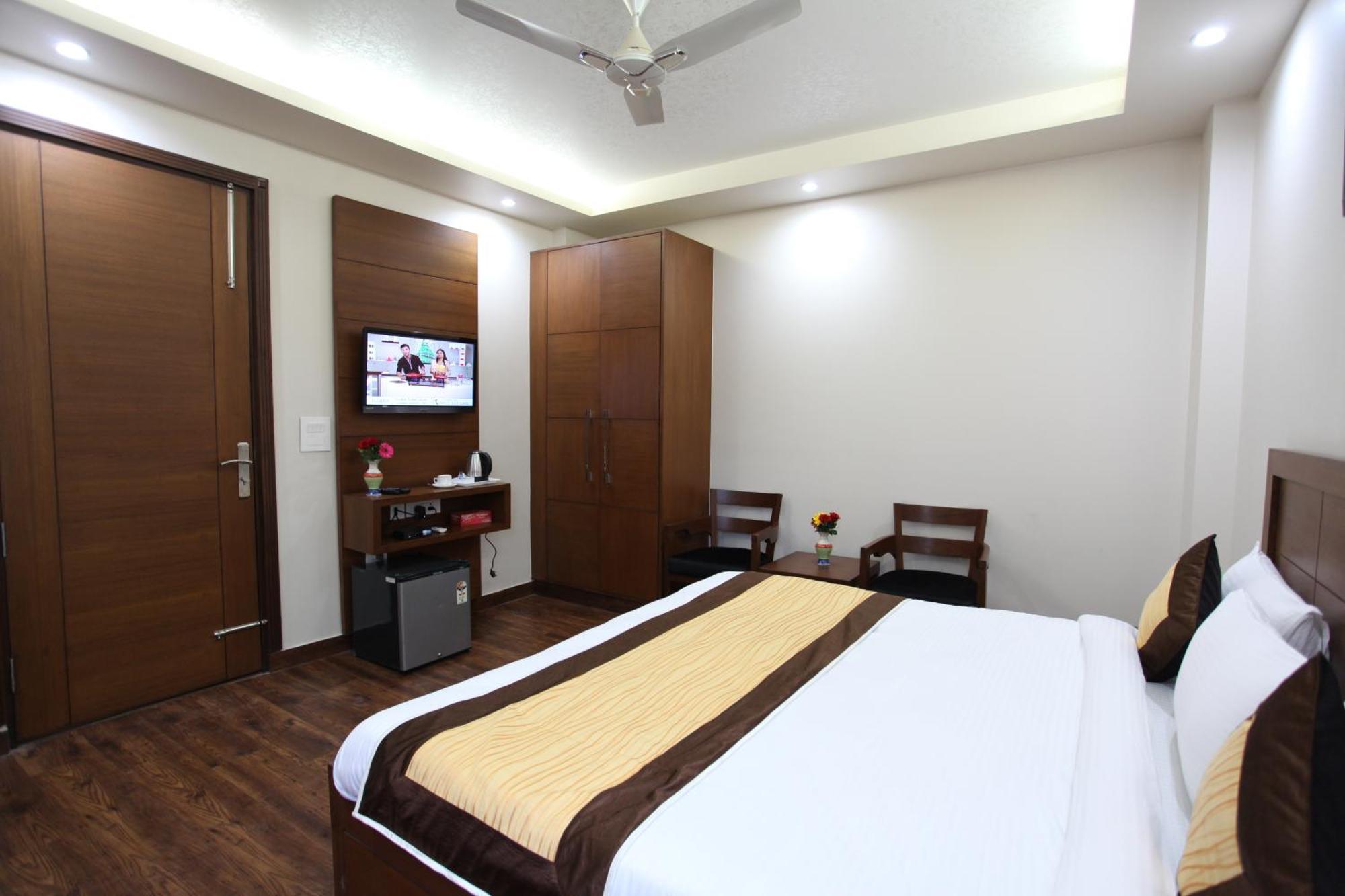 Hc Grand Near Indraprastha Apollo Hospital 3* Nova Deli