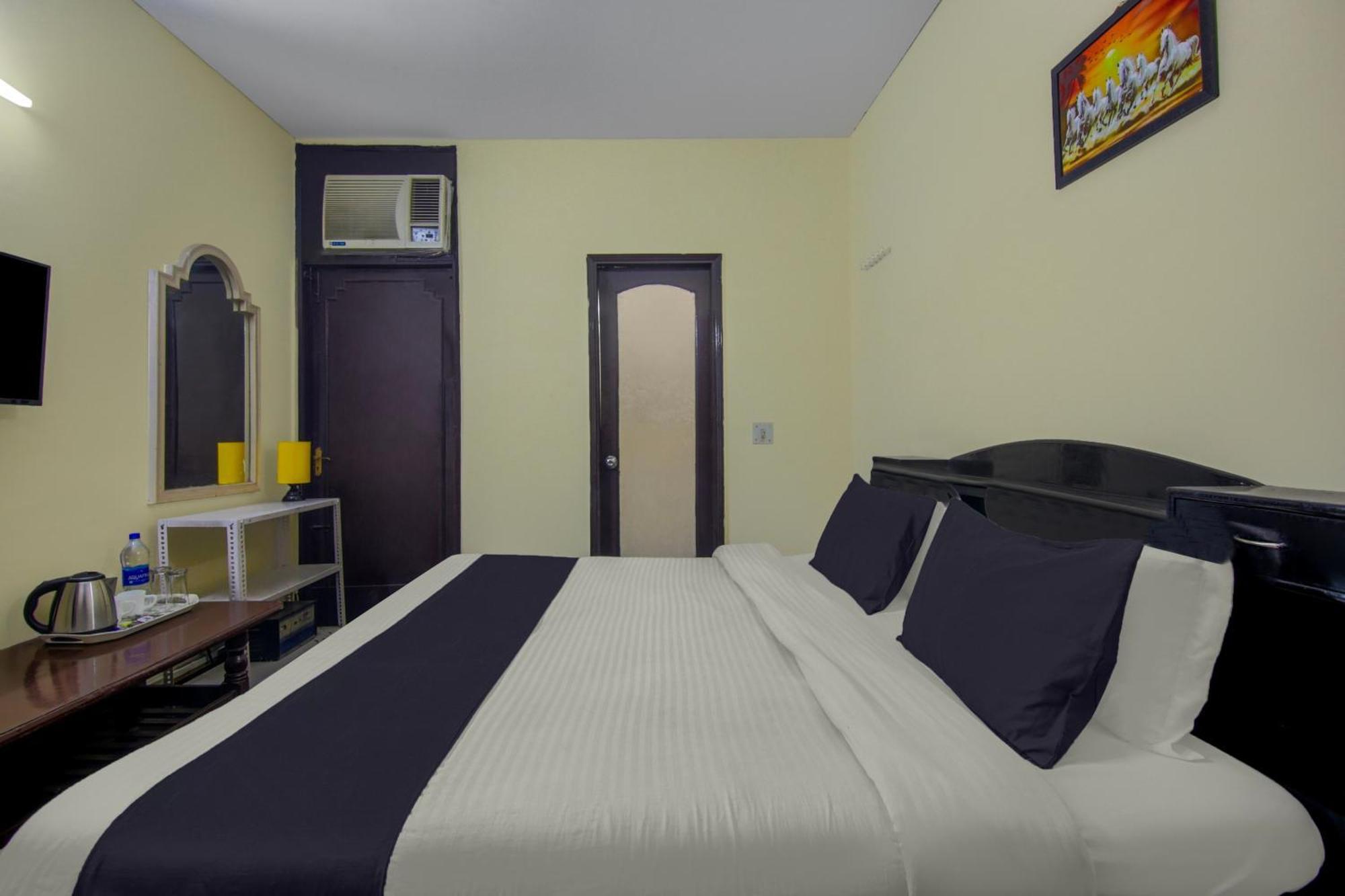 Hotel O Malhotra Bnb Hotel 3*