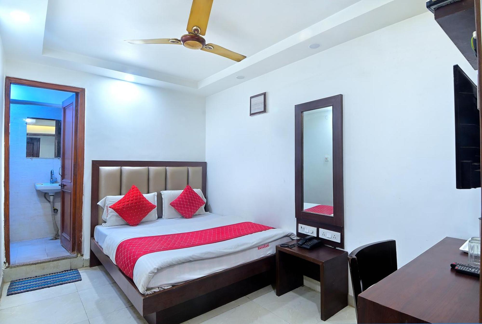 Maharani Hotel 3*