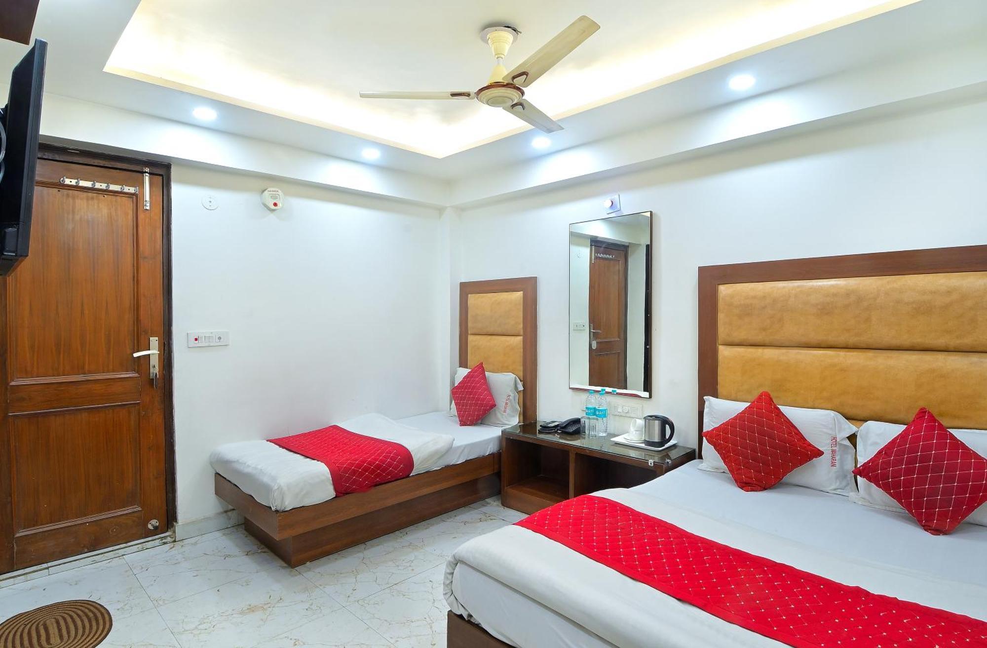 Maharani Hotel 3*