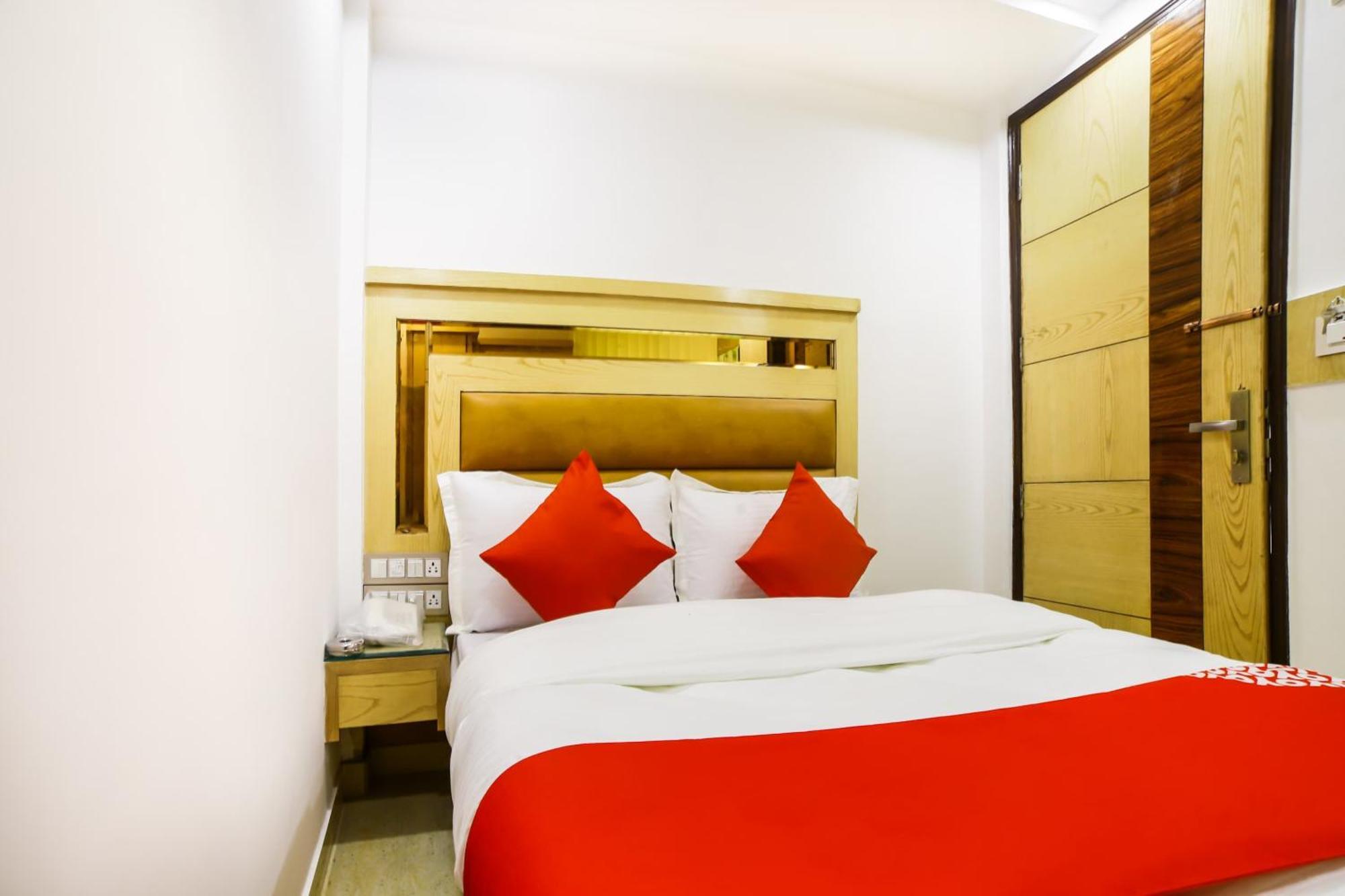 O Kabir Palace Hotel New Delhi