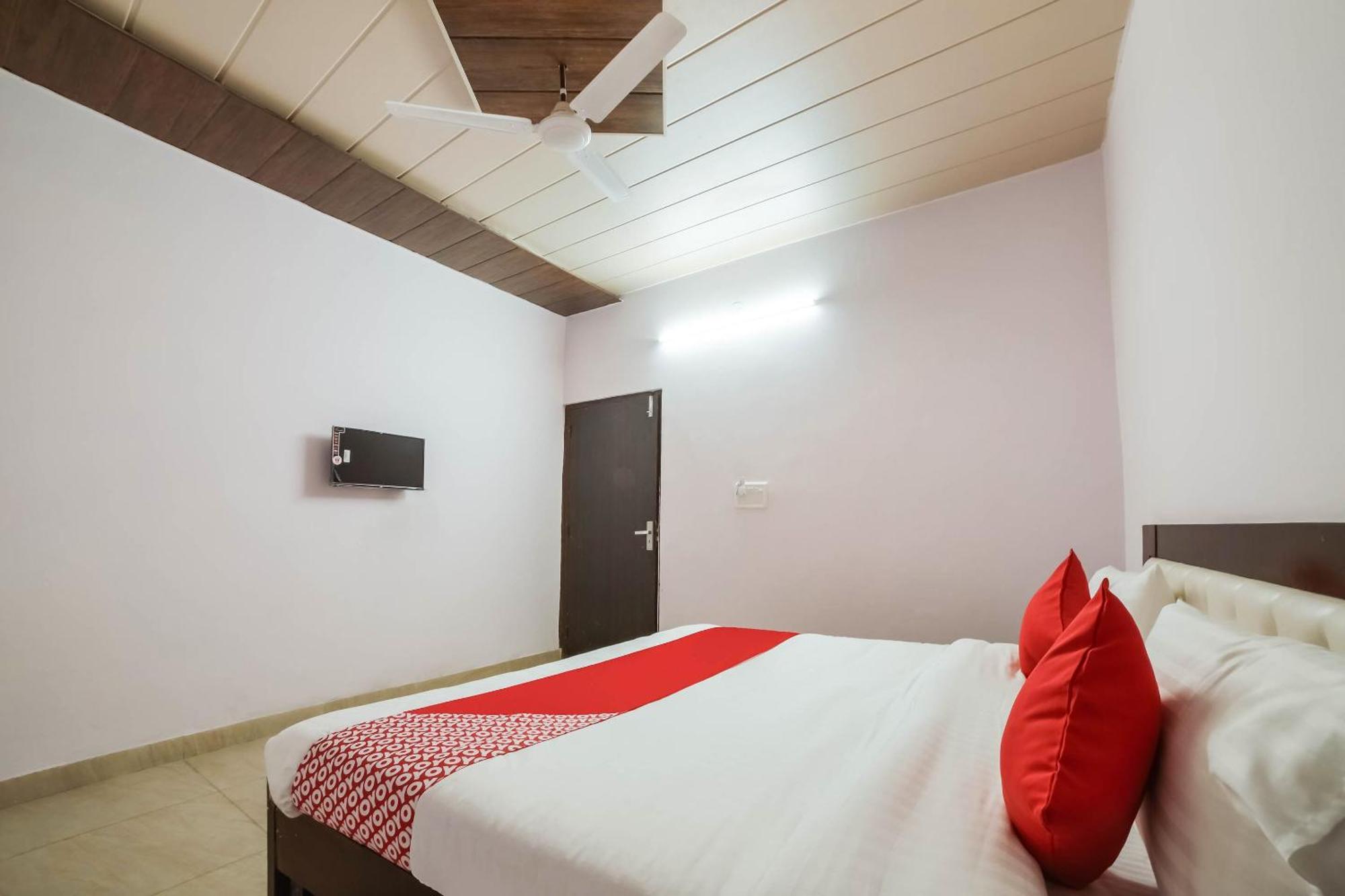 O Iris Lite Hotel