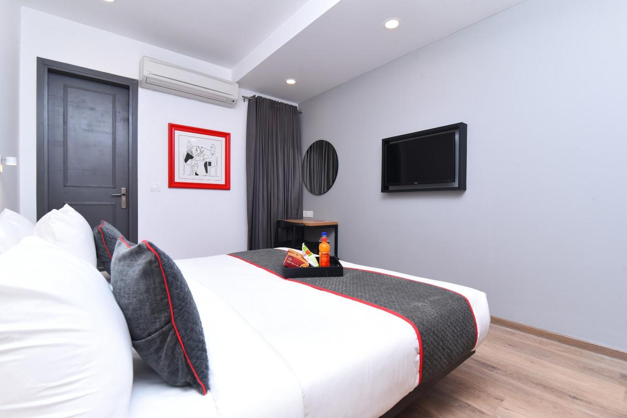 Hotel Townhouse Rudra Near Chhatarpur Metro Station 4*