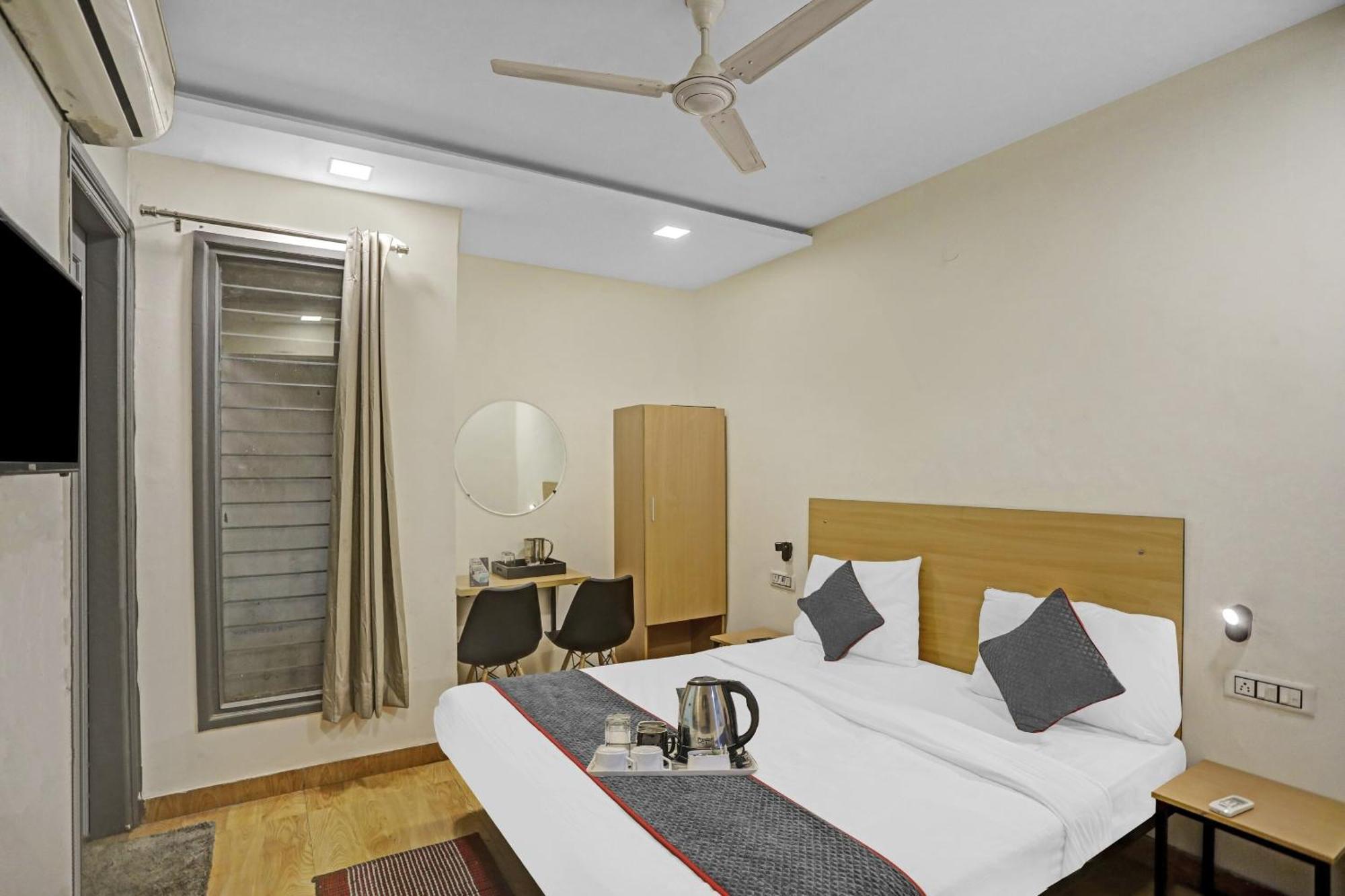 Hotel Super Townhouse Mannat Rohini 16