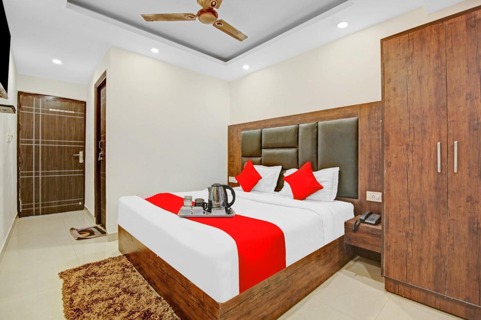 O Tez Plaza Hotel 4*