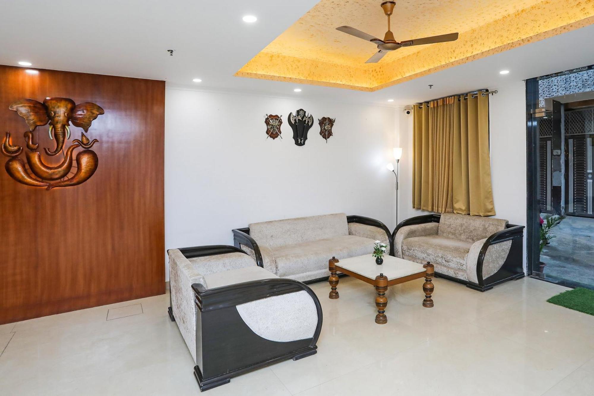 Hotel Collection O Residency Near Dwarka Sector 21 Metro Station