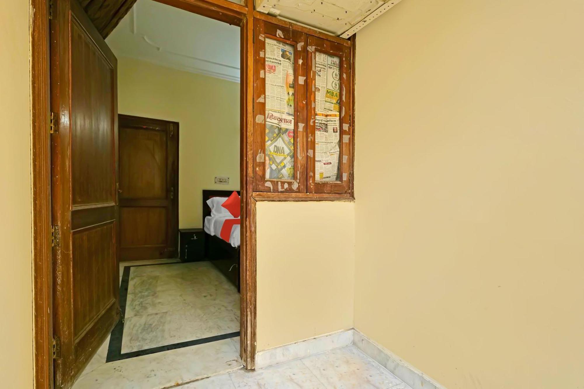 Hotel O Delhight 4*
