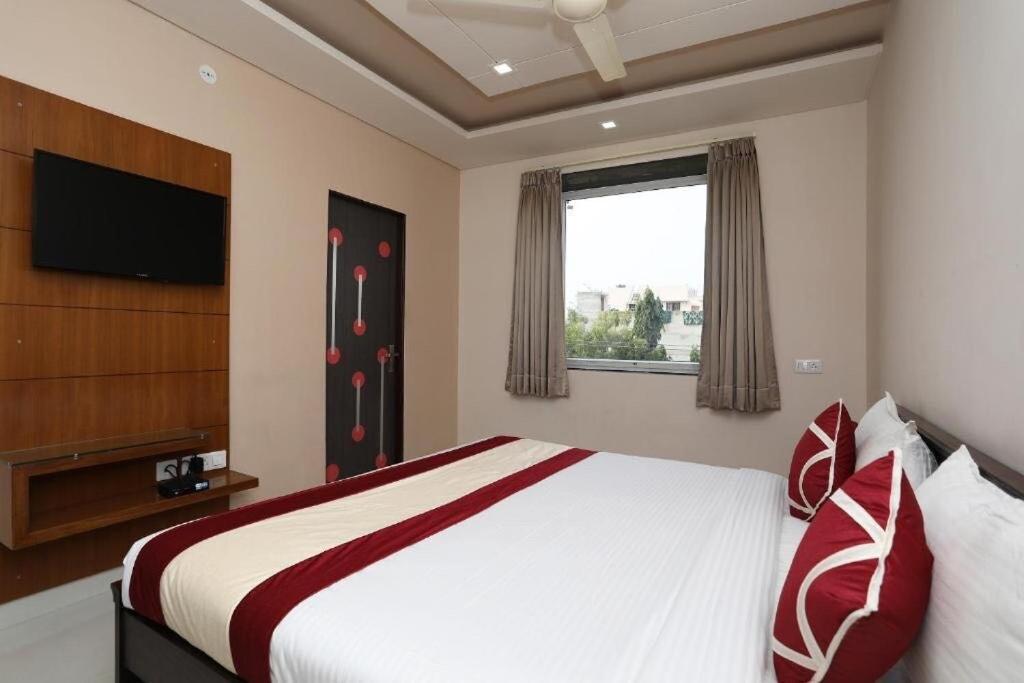 O Lotus Hotel 3*