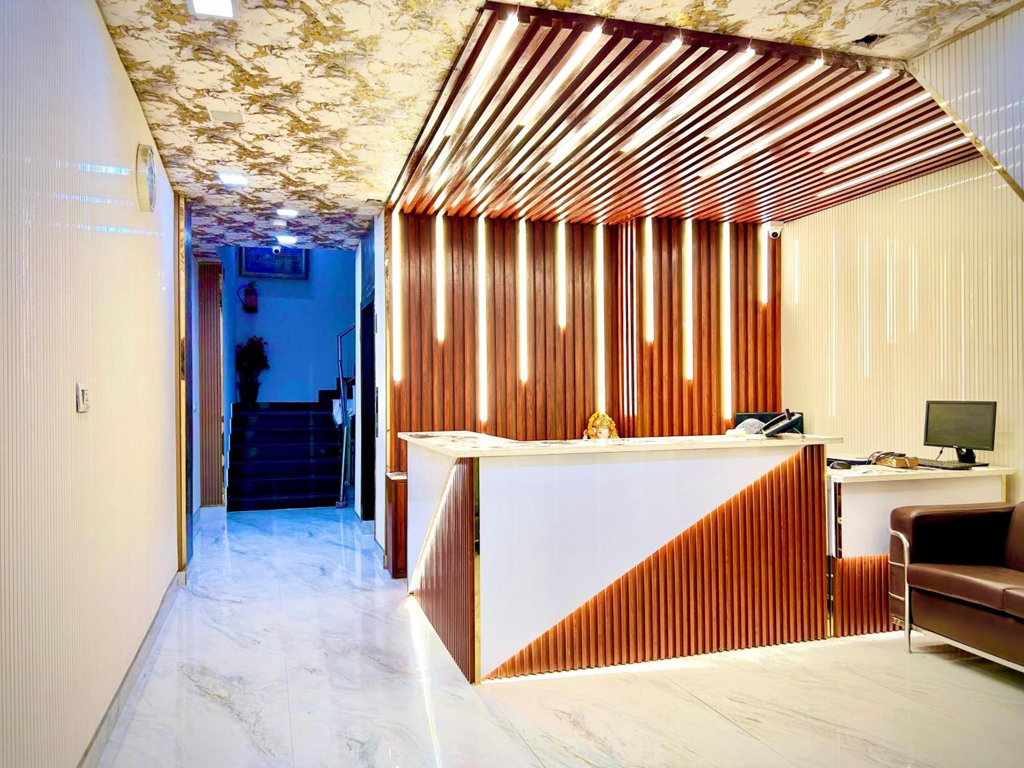 Siam International Hotel