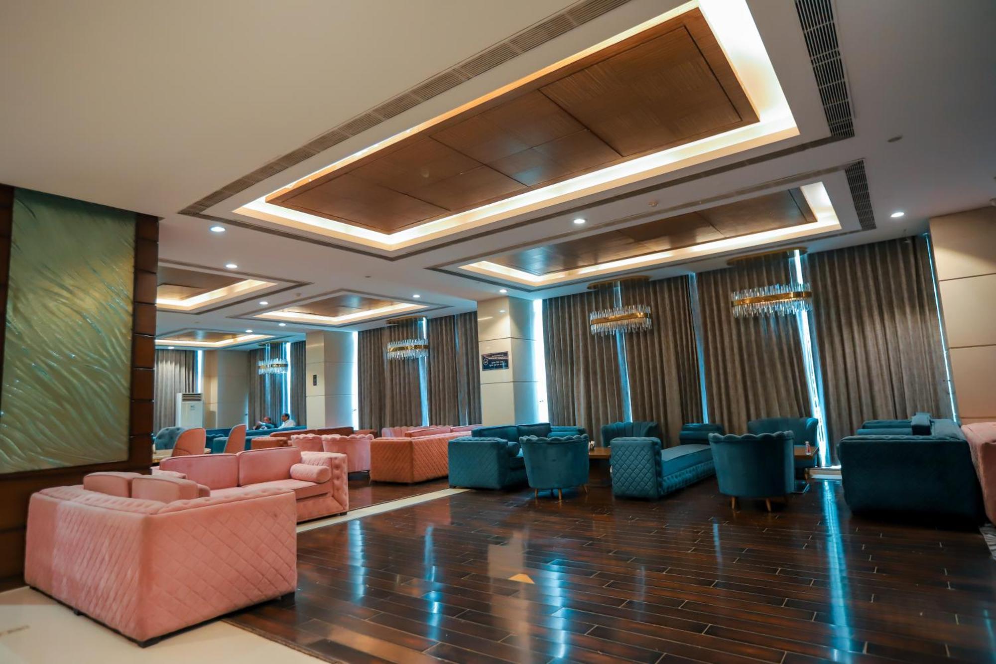 Bel-la Monde Chhattarpur South Delhi 4*