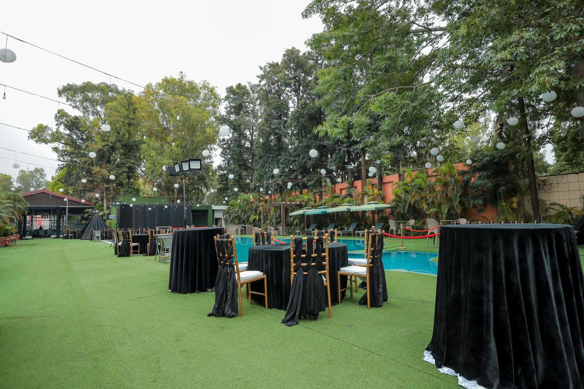 Bel-la Monde Chhattarpur South Delhi Hotel