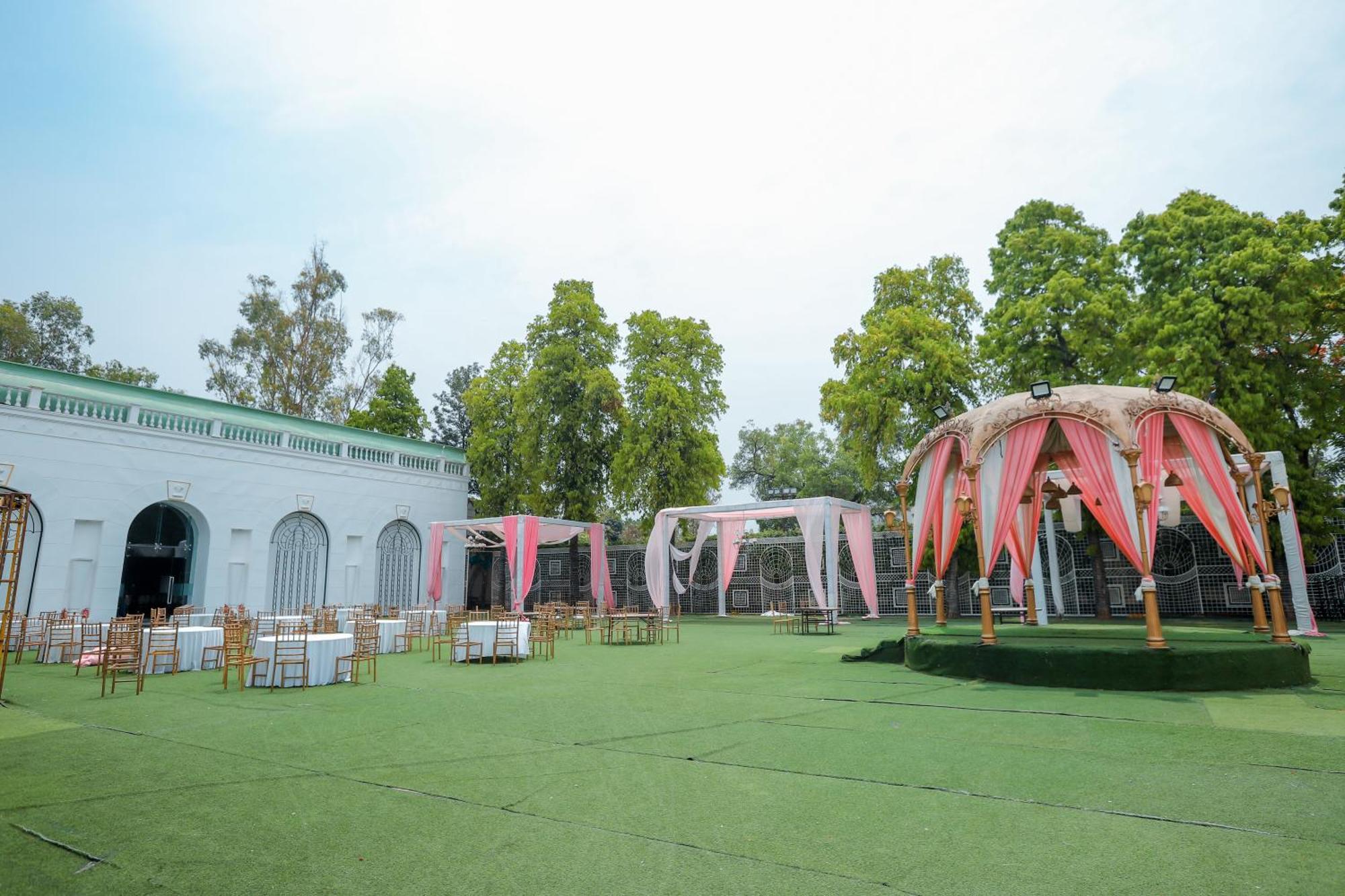 Bel-la Monde Chhattarpur South Delhi Hotel Nova Deli