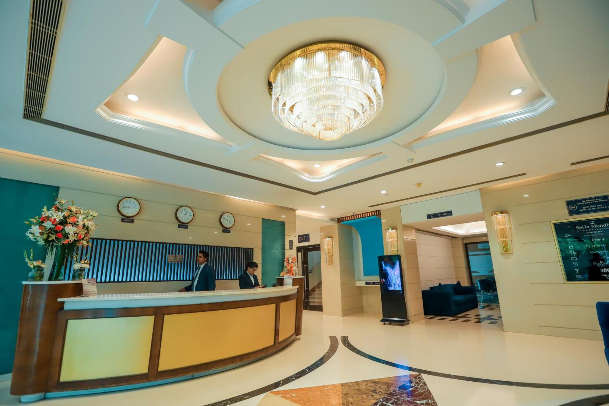 Hotel Bel-la Monde Chhattarpur South Delhi 4*