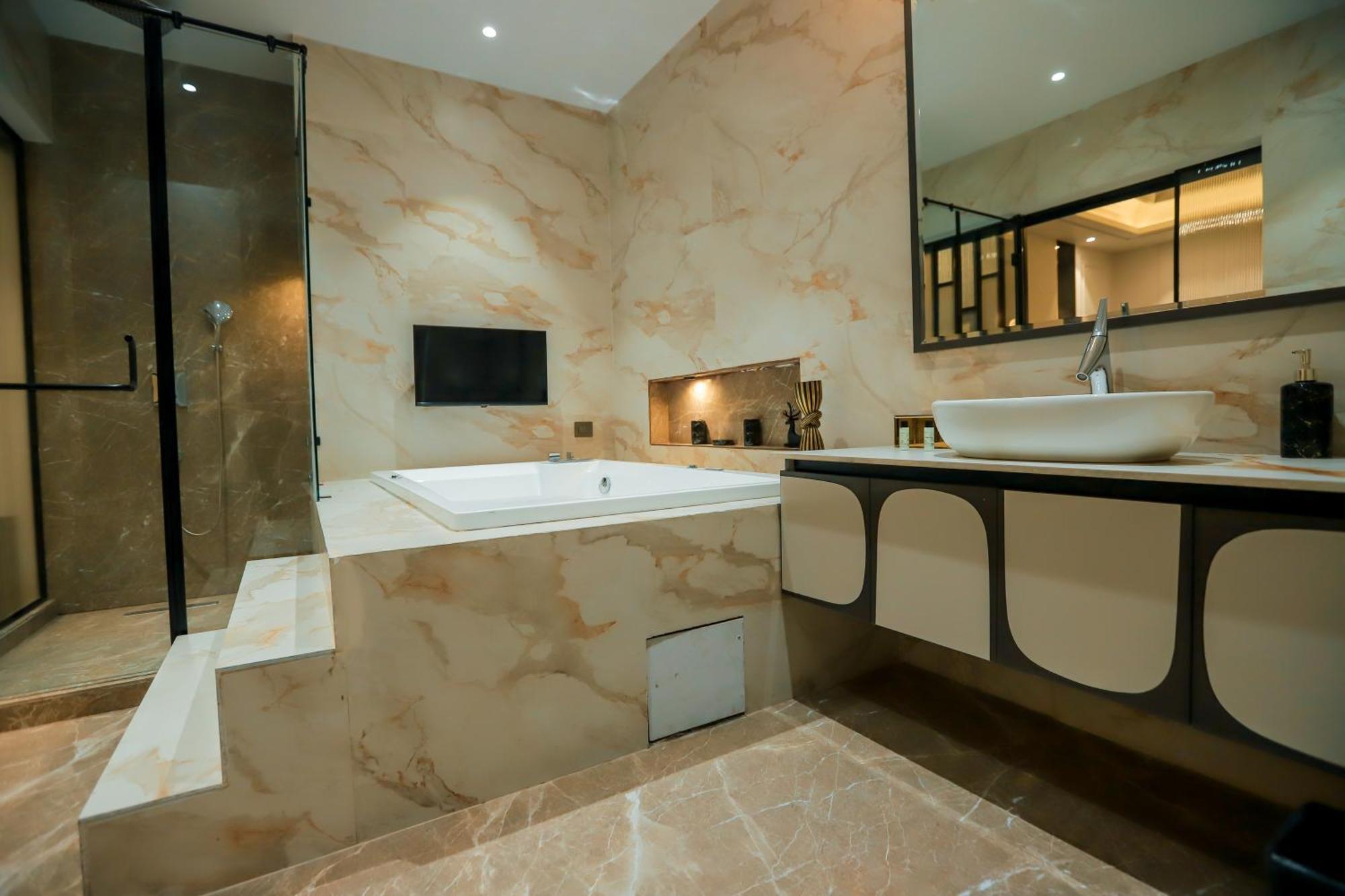 Bel-la Monde Chhattarpur South Delhi 4*