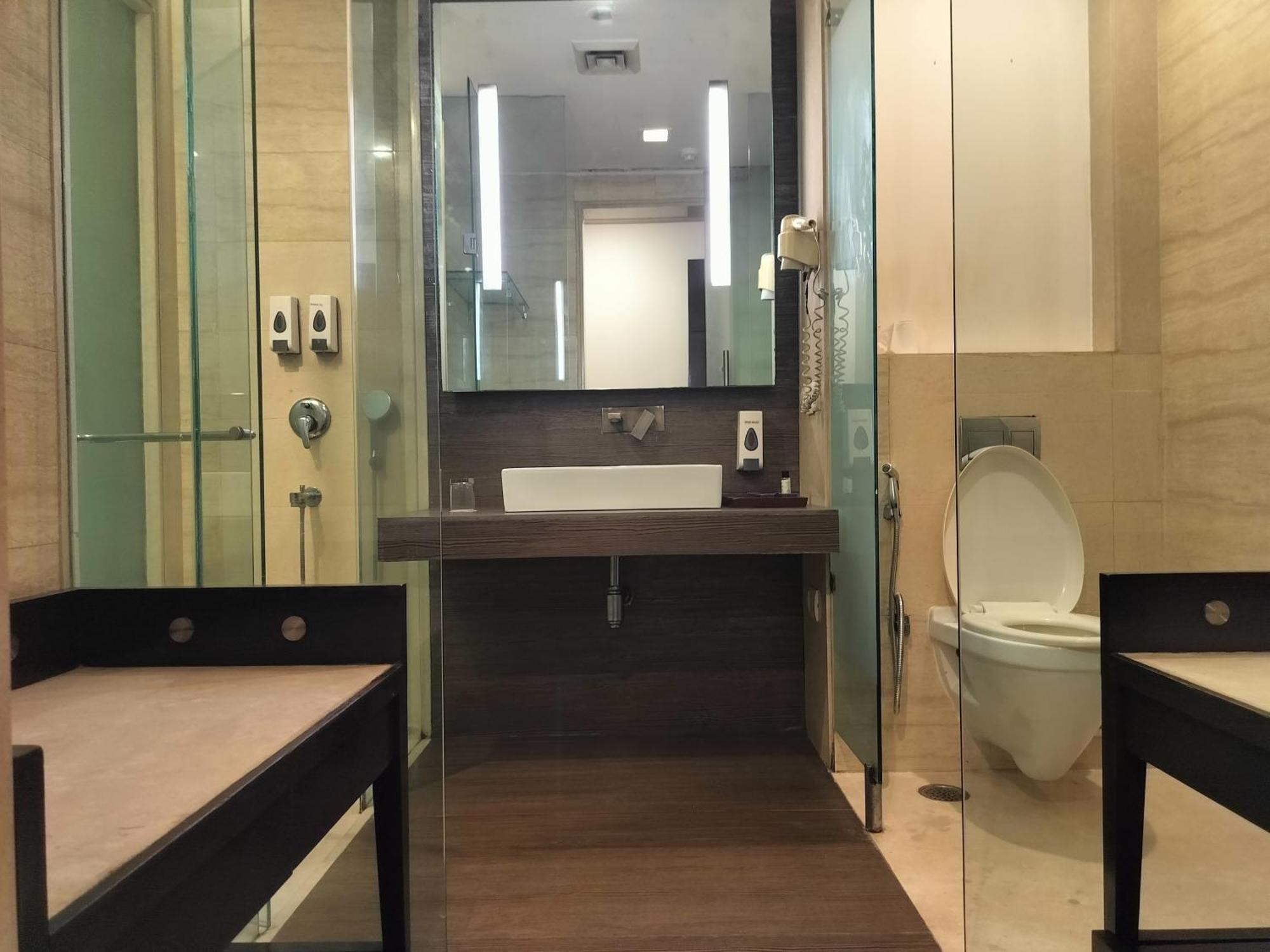 Bel-la Monde Chhattarpur South Delhi Hotel 4*