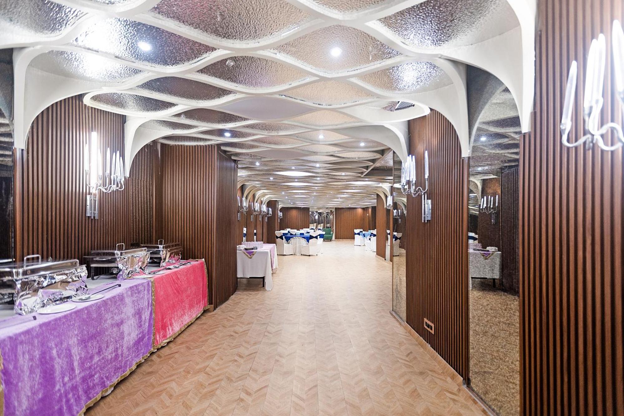 Hotel The Grand Vikalp By Saga
