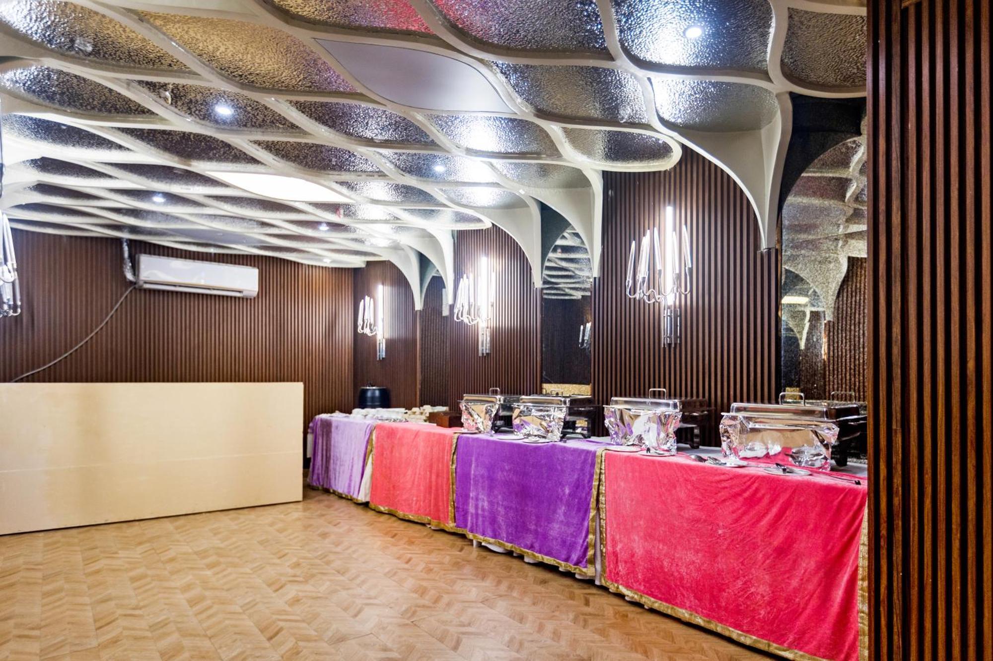 Hotel The Grand Vikalp By Saga 3*