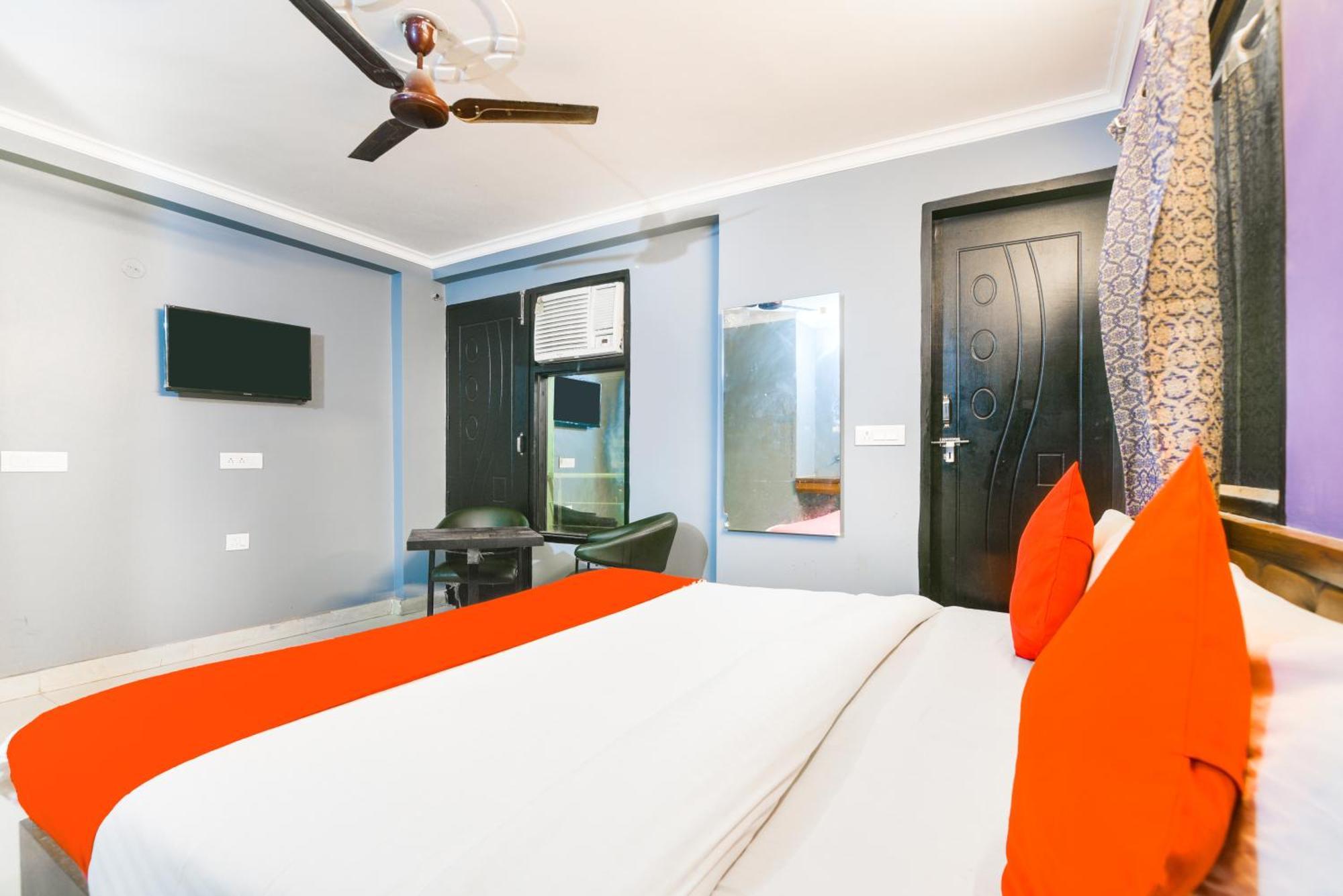 River Front Near Igi Airport Bed & Breakfast *