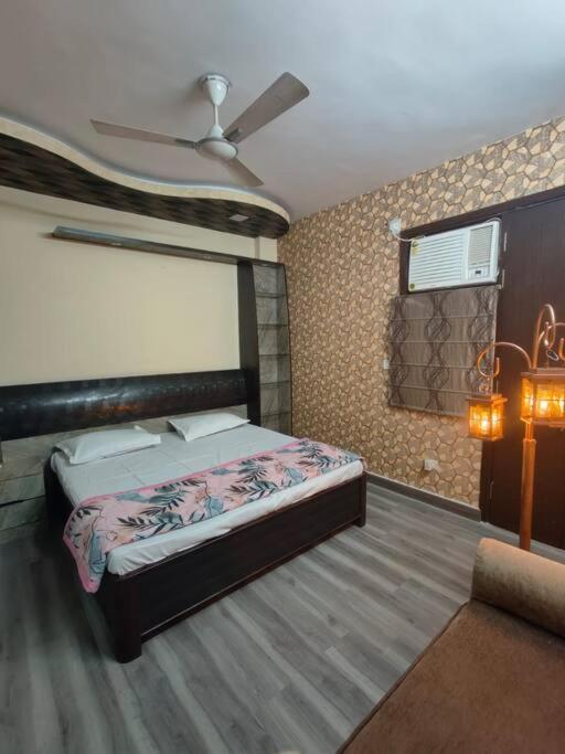 Urban Majestic 3bhk West Delhi Apartment New Delhi