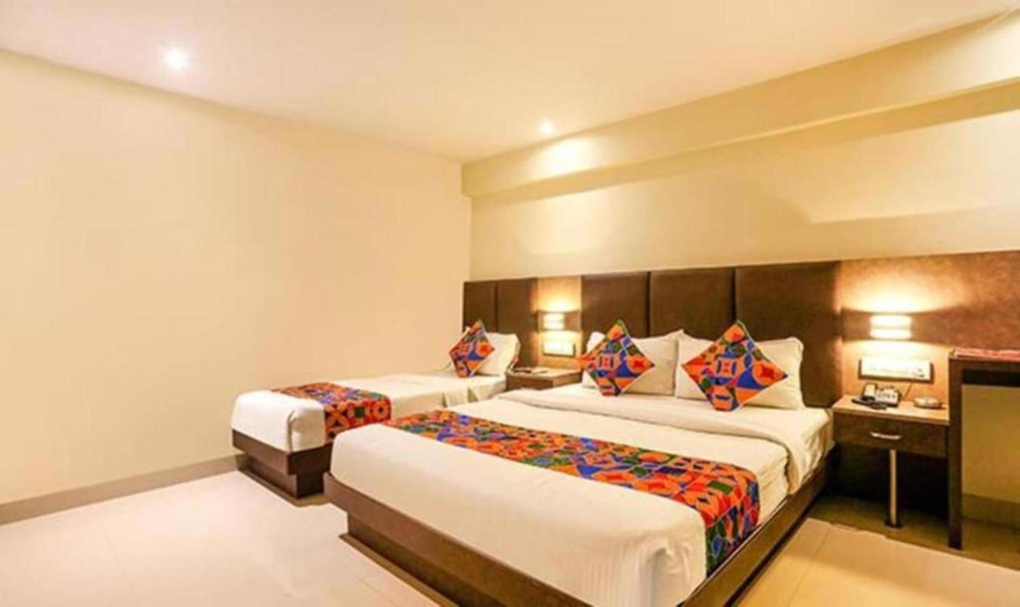 Hotel Star View-new Delhi 4*