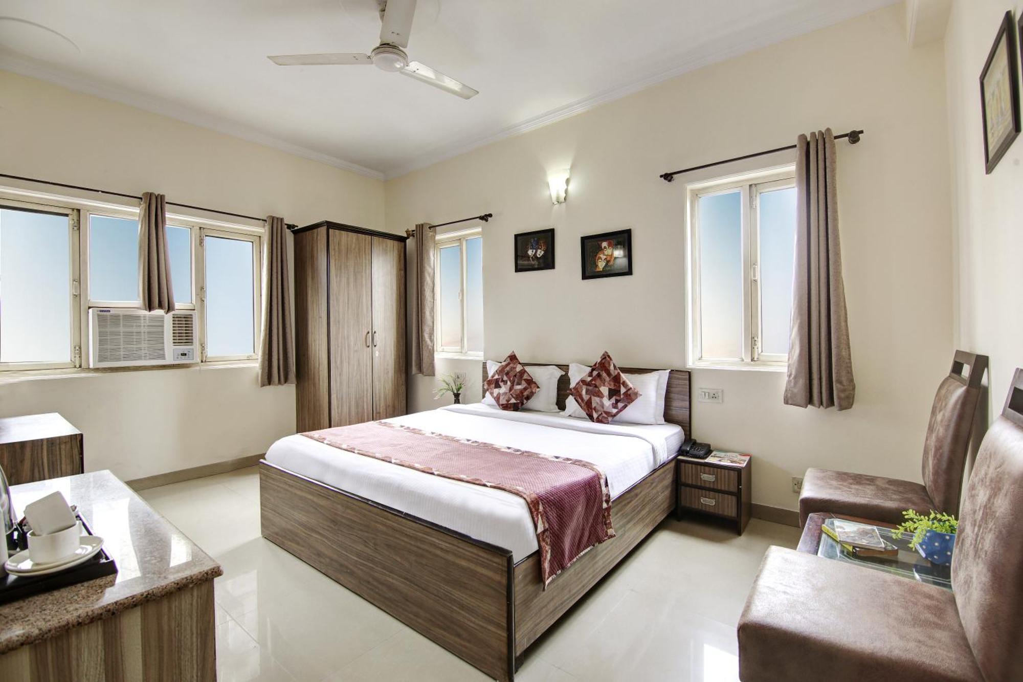 Persona International Karol Bagh