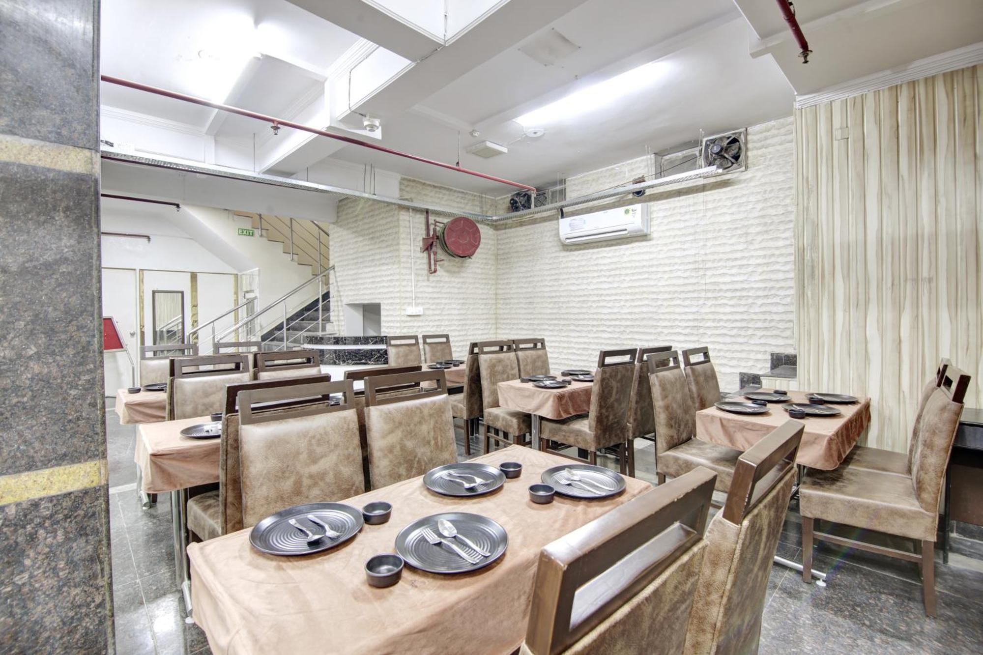 Persona International Karol Bagh 3*