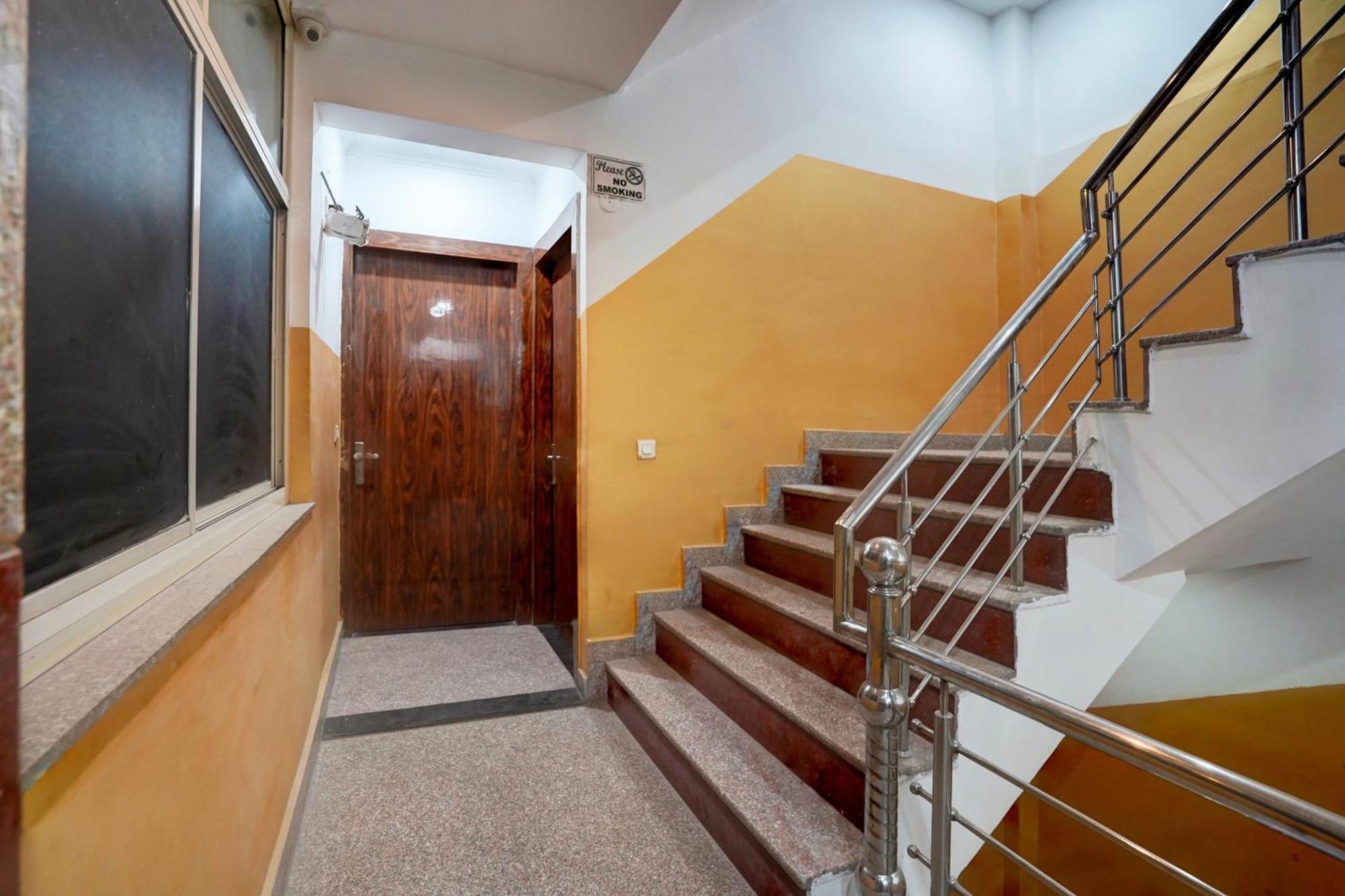 Hotel O Gold 4*