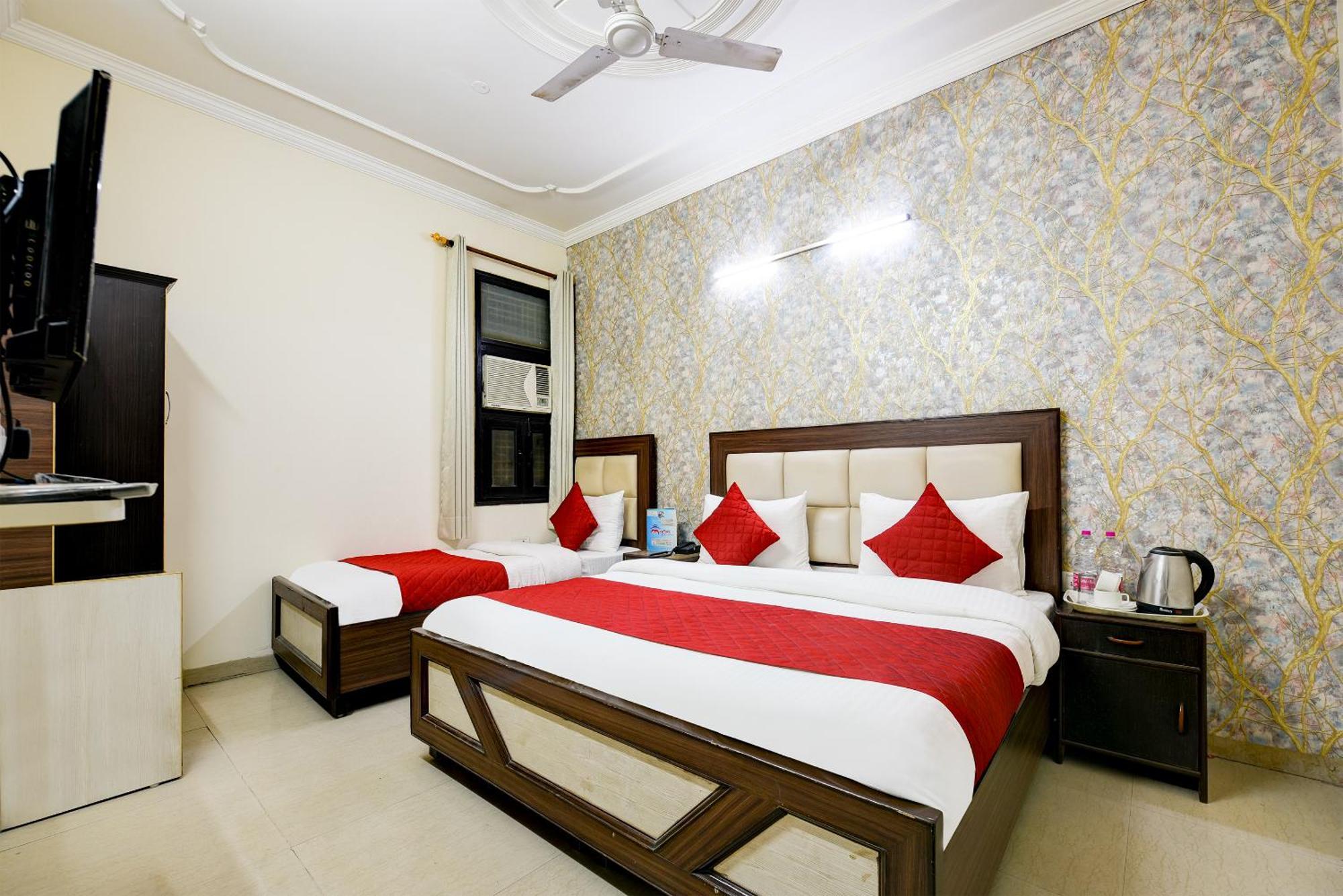 Hotel Classic Park At Airport 3*