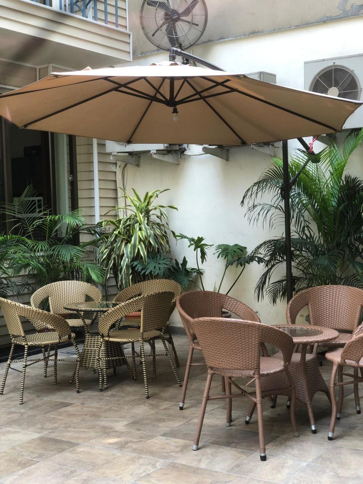 Uds Scandinavian - Next To Vfs New Delhi