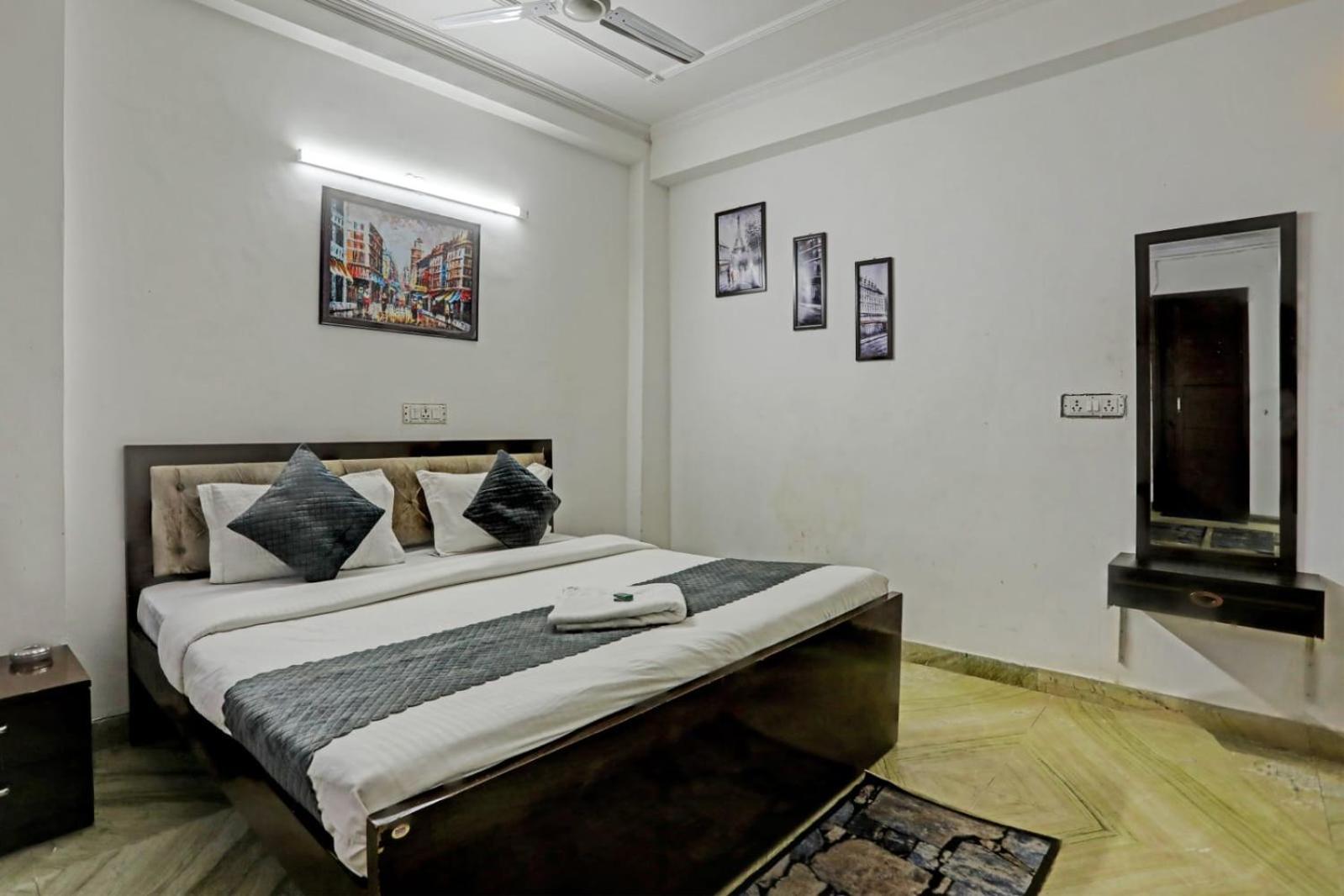 South Delhi 3*