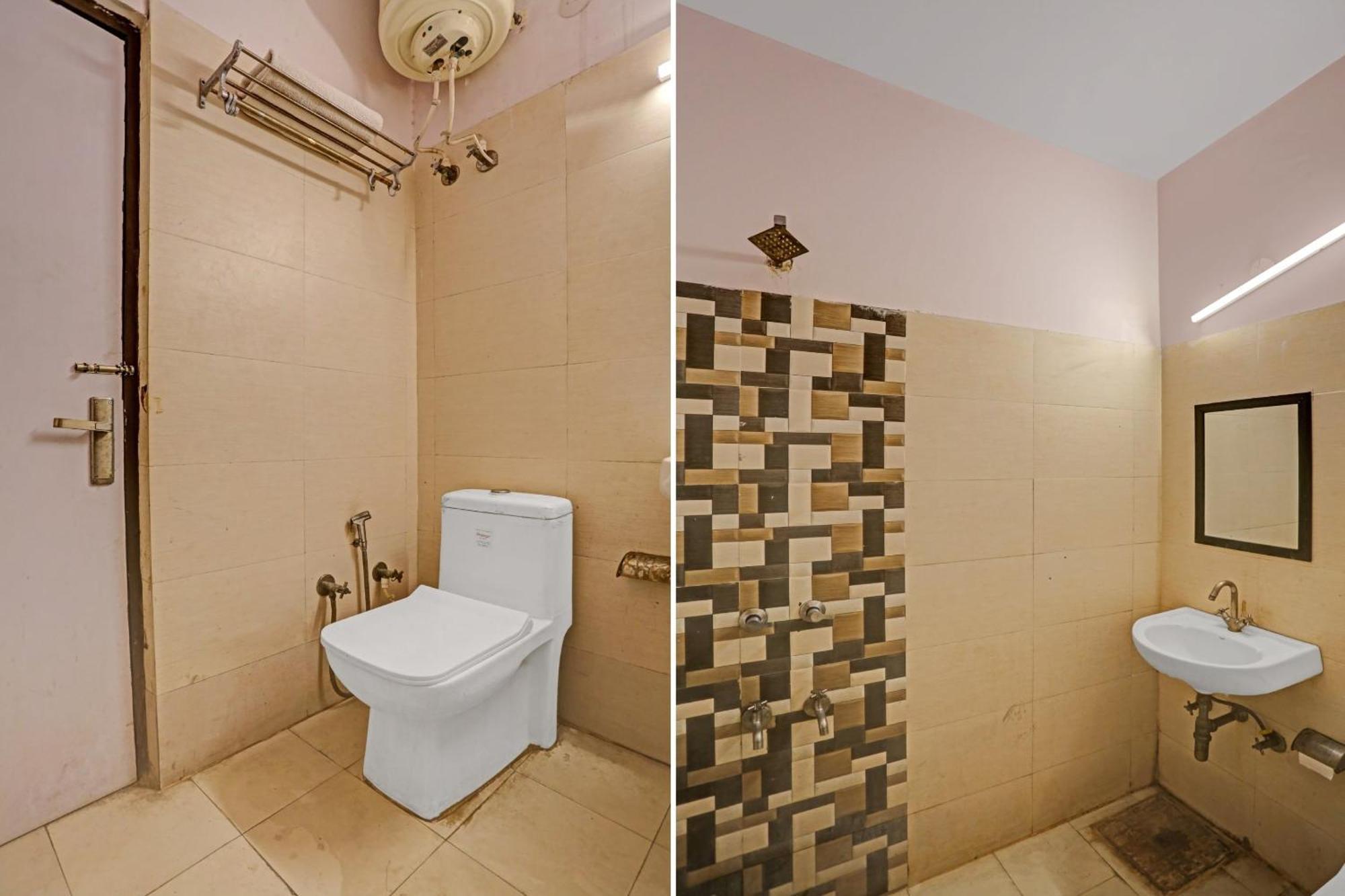 O Raas Near Near Laxmi Nagar Metro Station