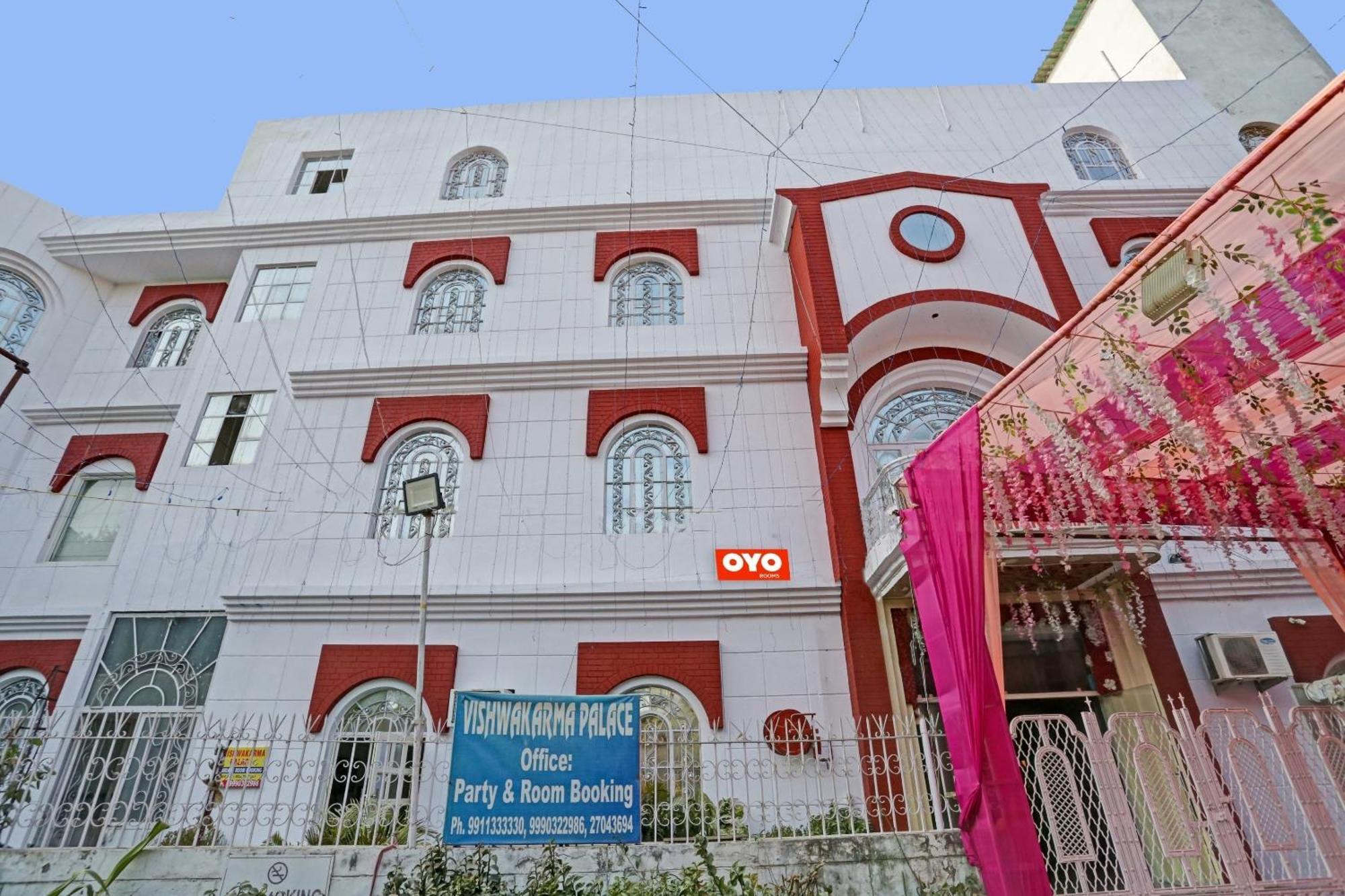 O Raas Near Near Laxmi Nagar Metro Station Hotel New Delhi