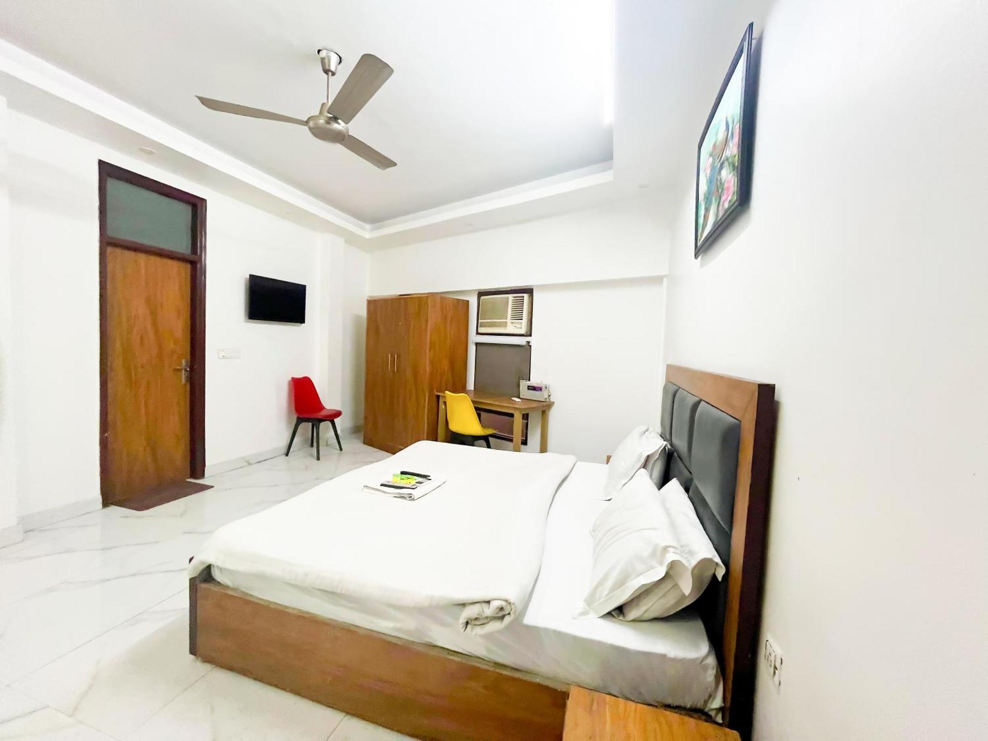 Hotel Green Leaf - Hazart Nizamuddin Railway Station