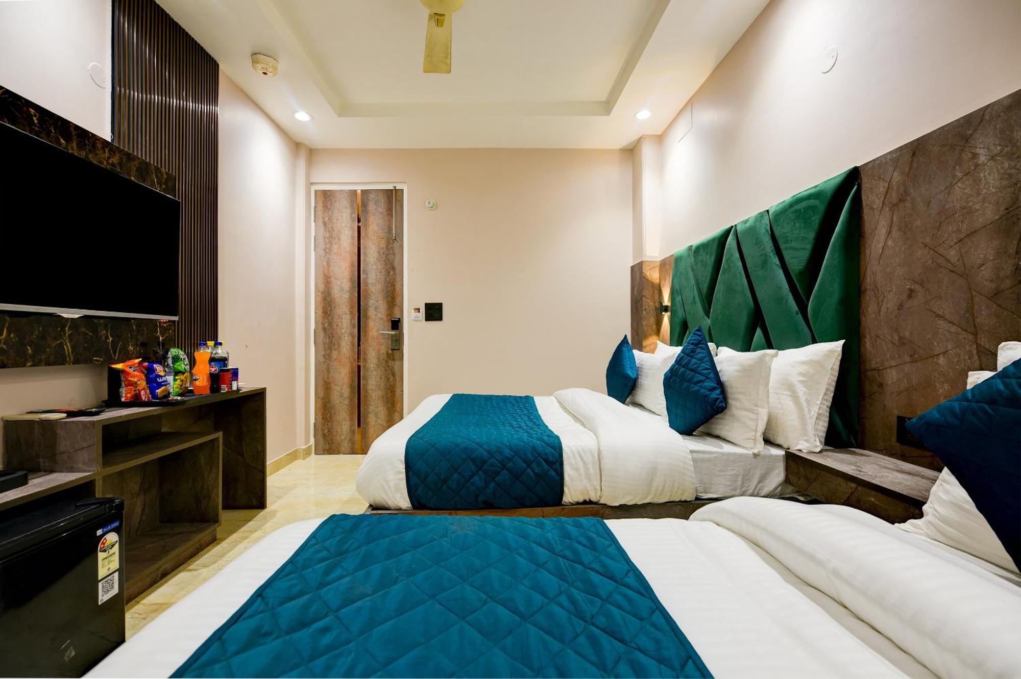 Hotel Pearl Plaza Near Railway Station New Delhi