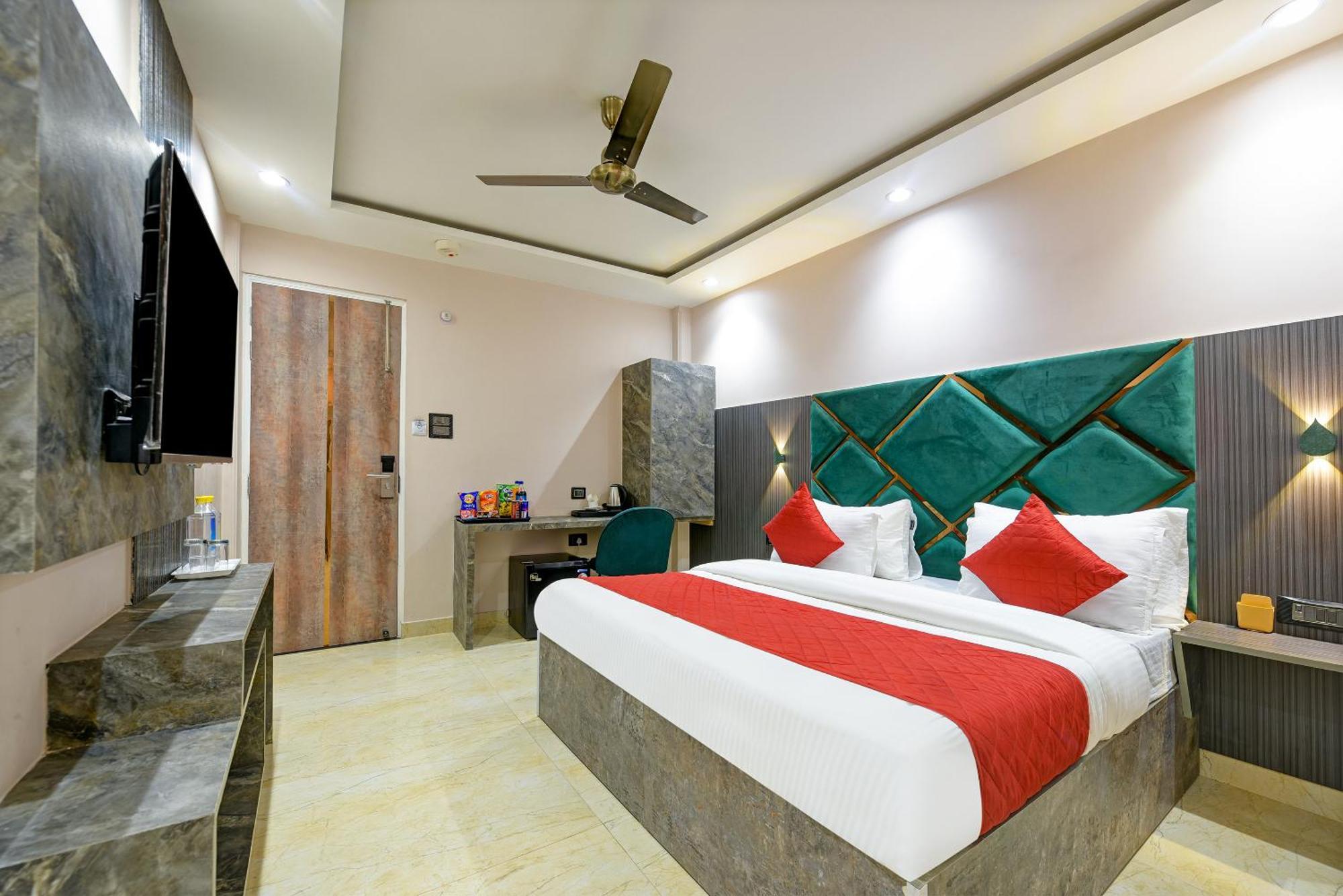 Hotel Pearl Plaza Near Railway Station New Delhi