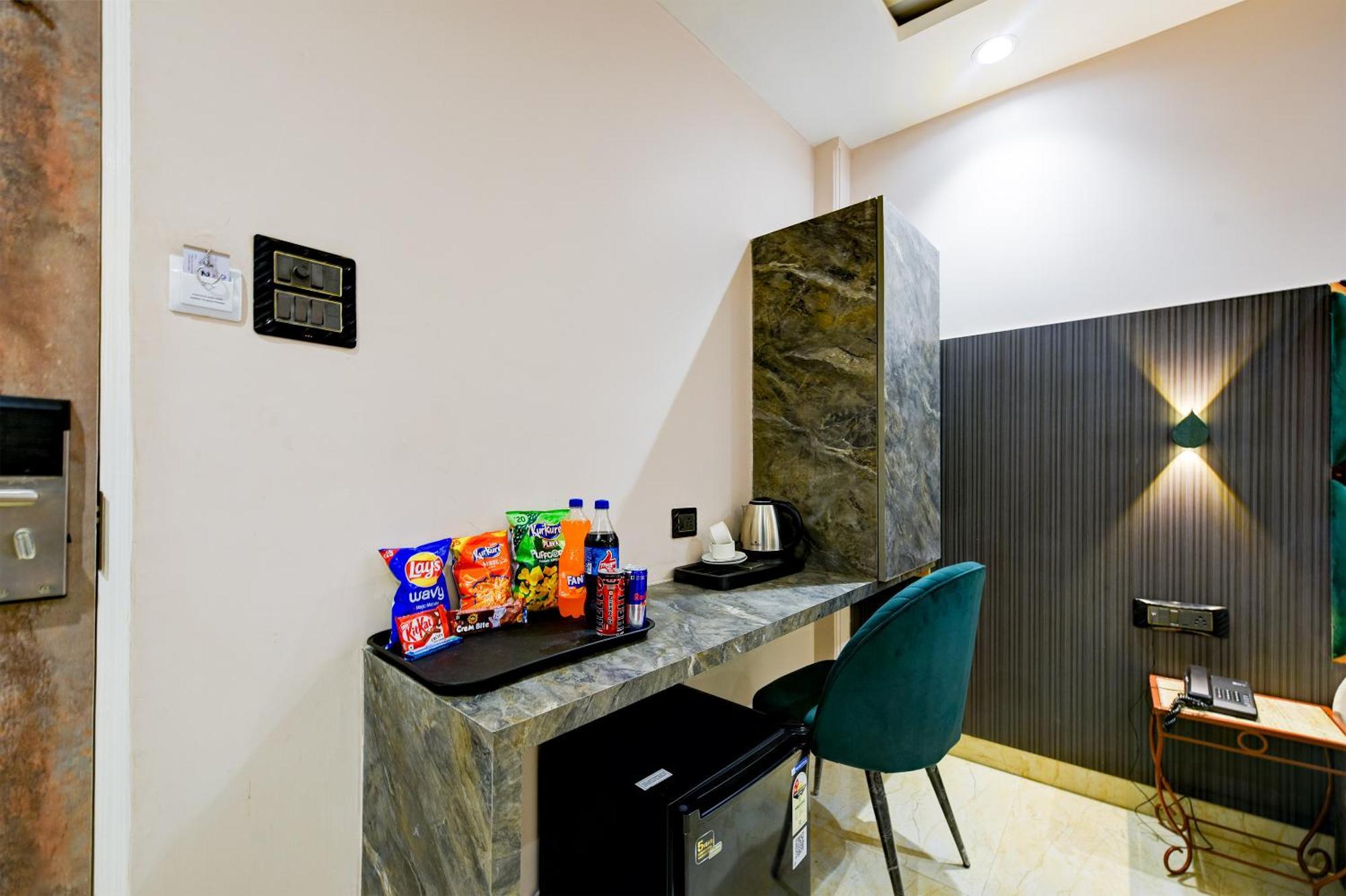Pearl Plaza Near Railway Station Hotel New Delhi
