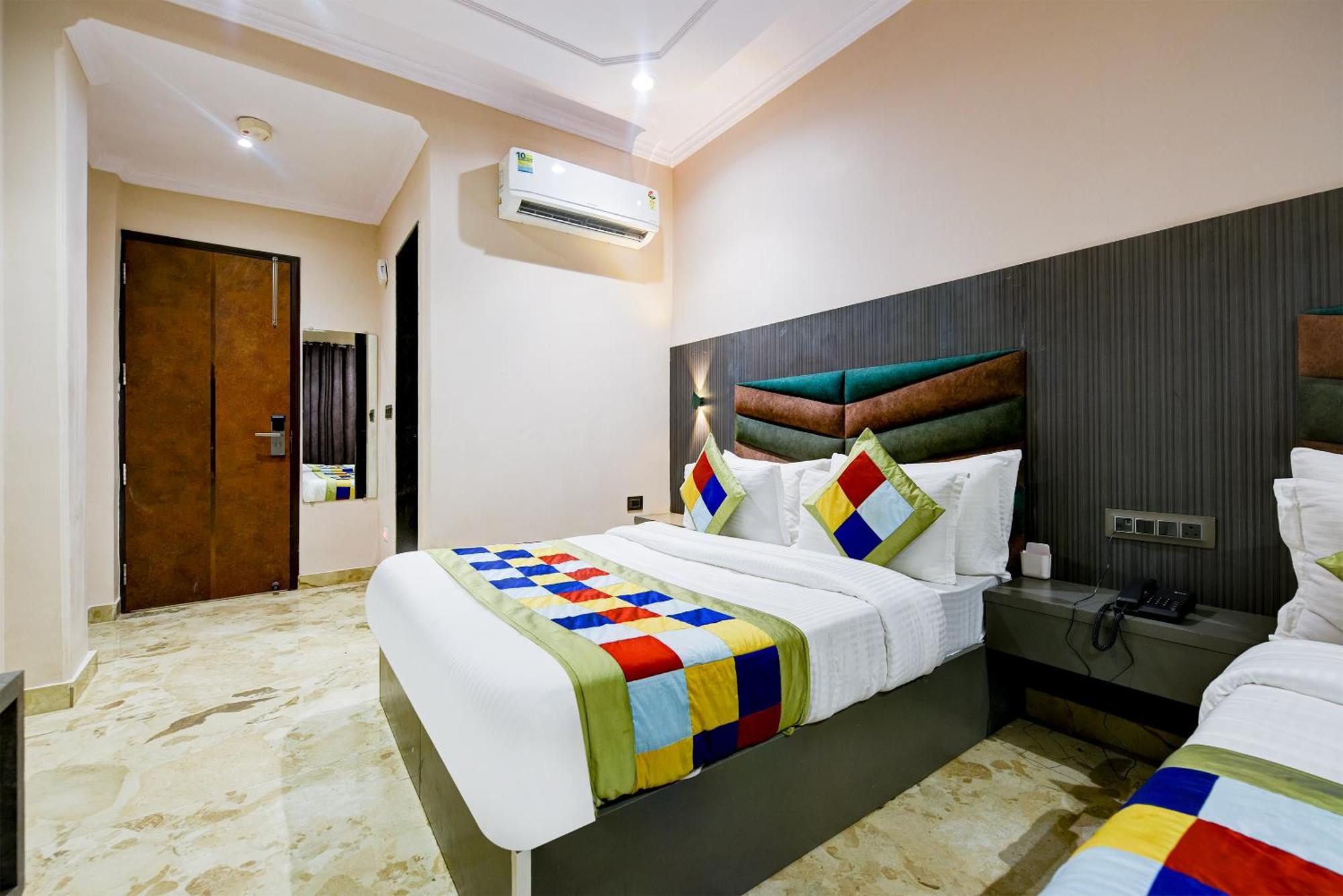 Pearl Plaza Near Railway Station Hotel New Delhi