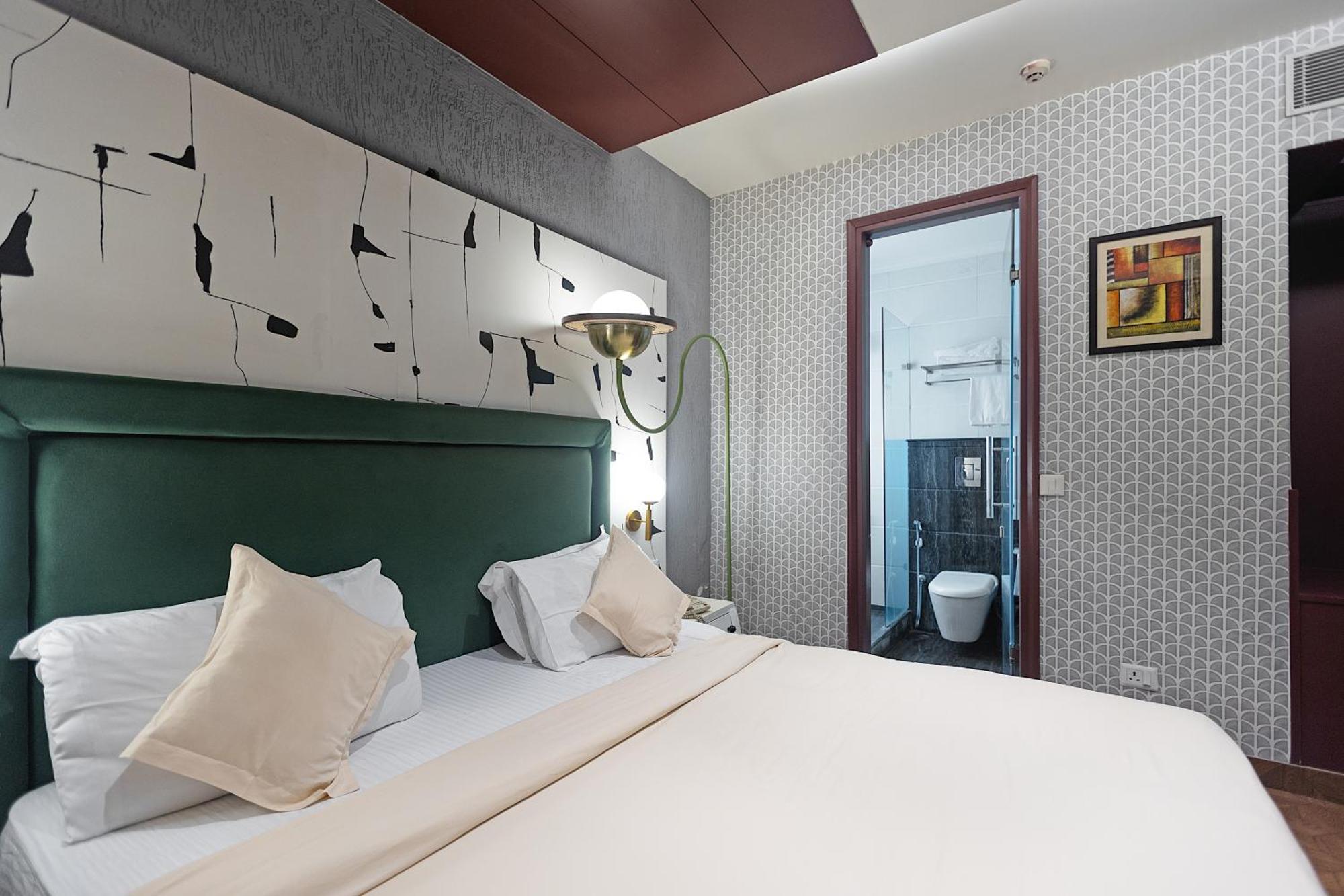 Hotel The Grand Vikalp By Saga New Delhi