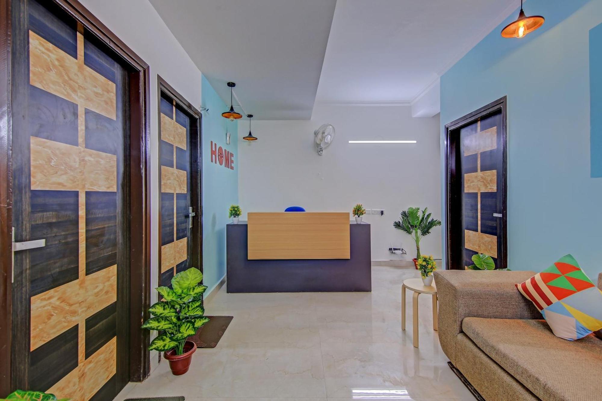 Town House Saket Residency 4*