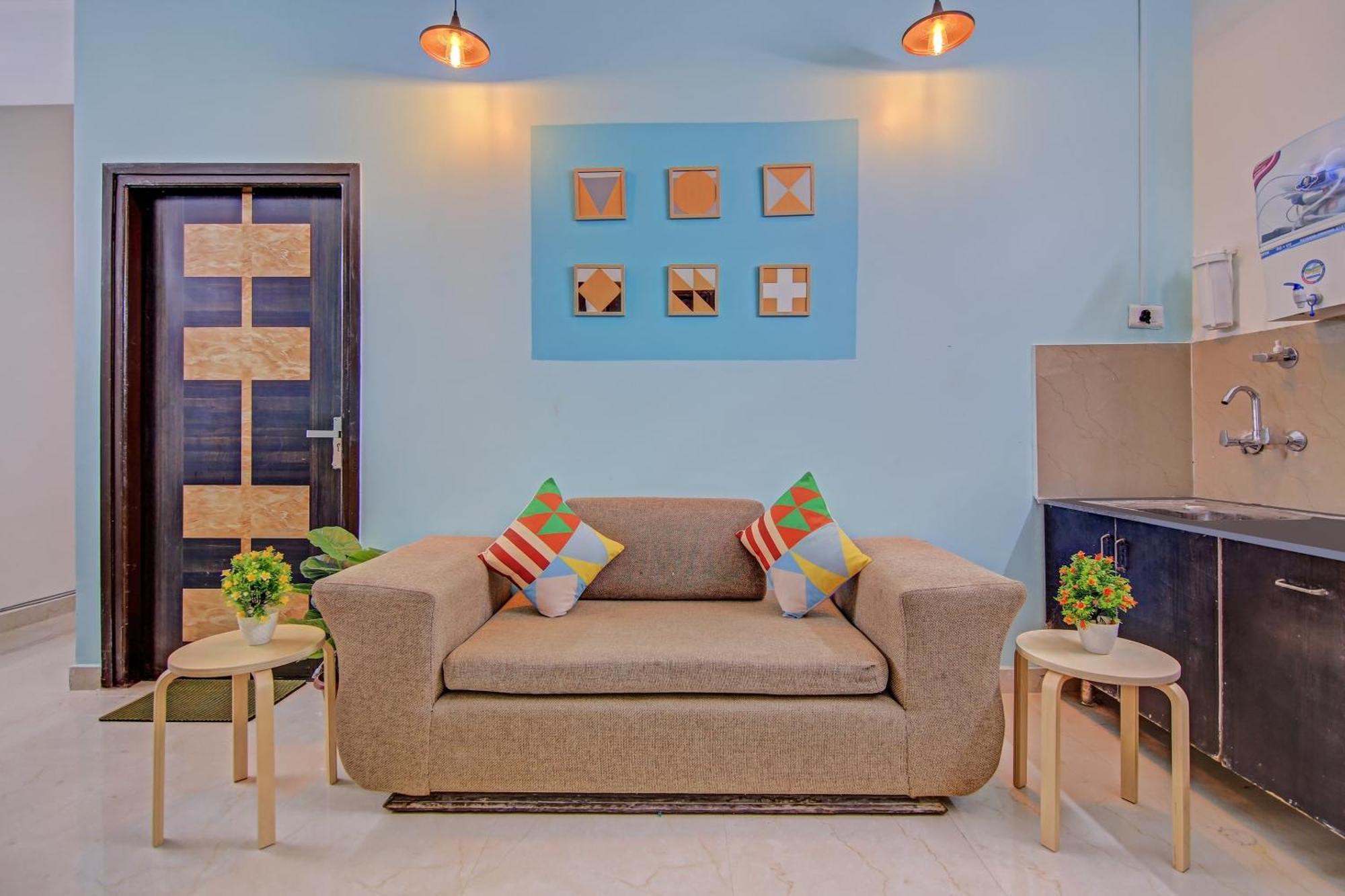 Town House Saket Residency Nova Deli