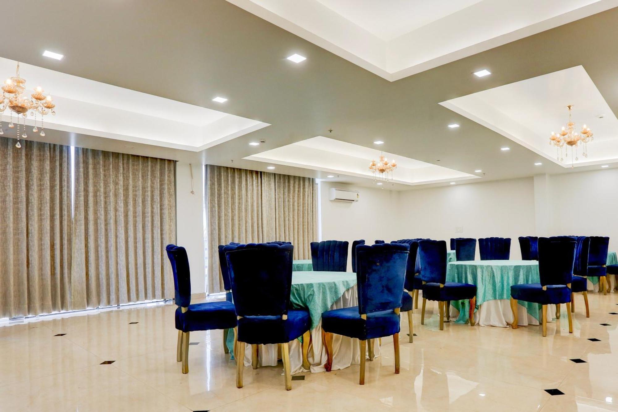 Palette - Calista Tower B Hotel New Delhi