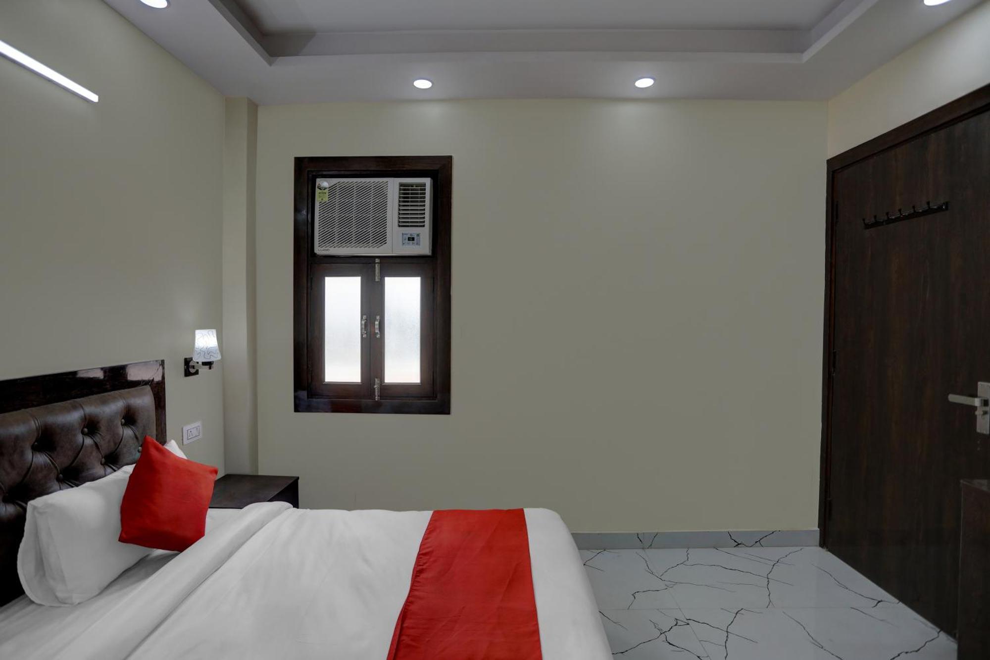 O Diamond New Delhi