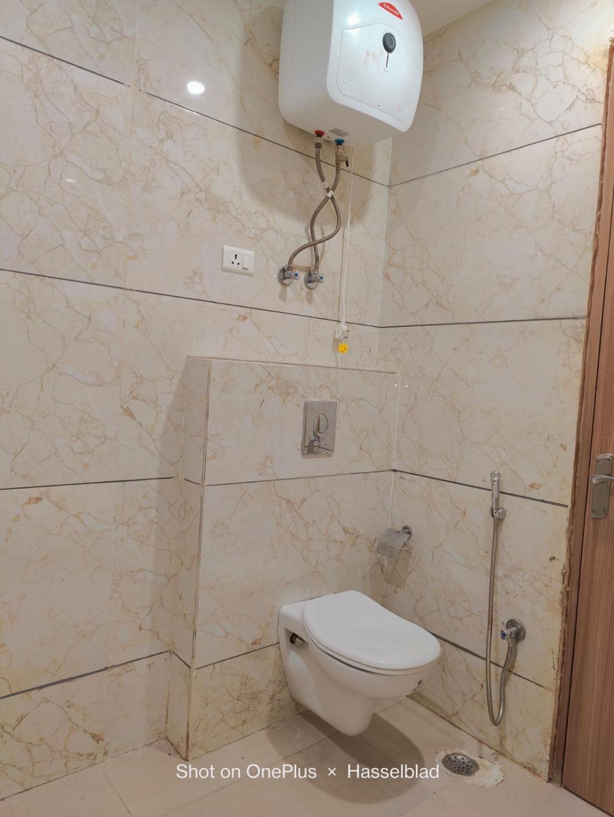 Hotel Decent Residency At Aerocity,delhi Airport