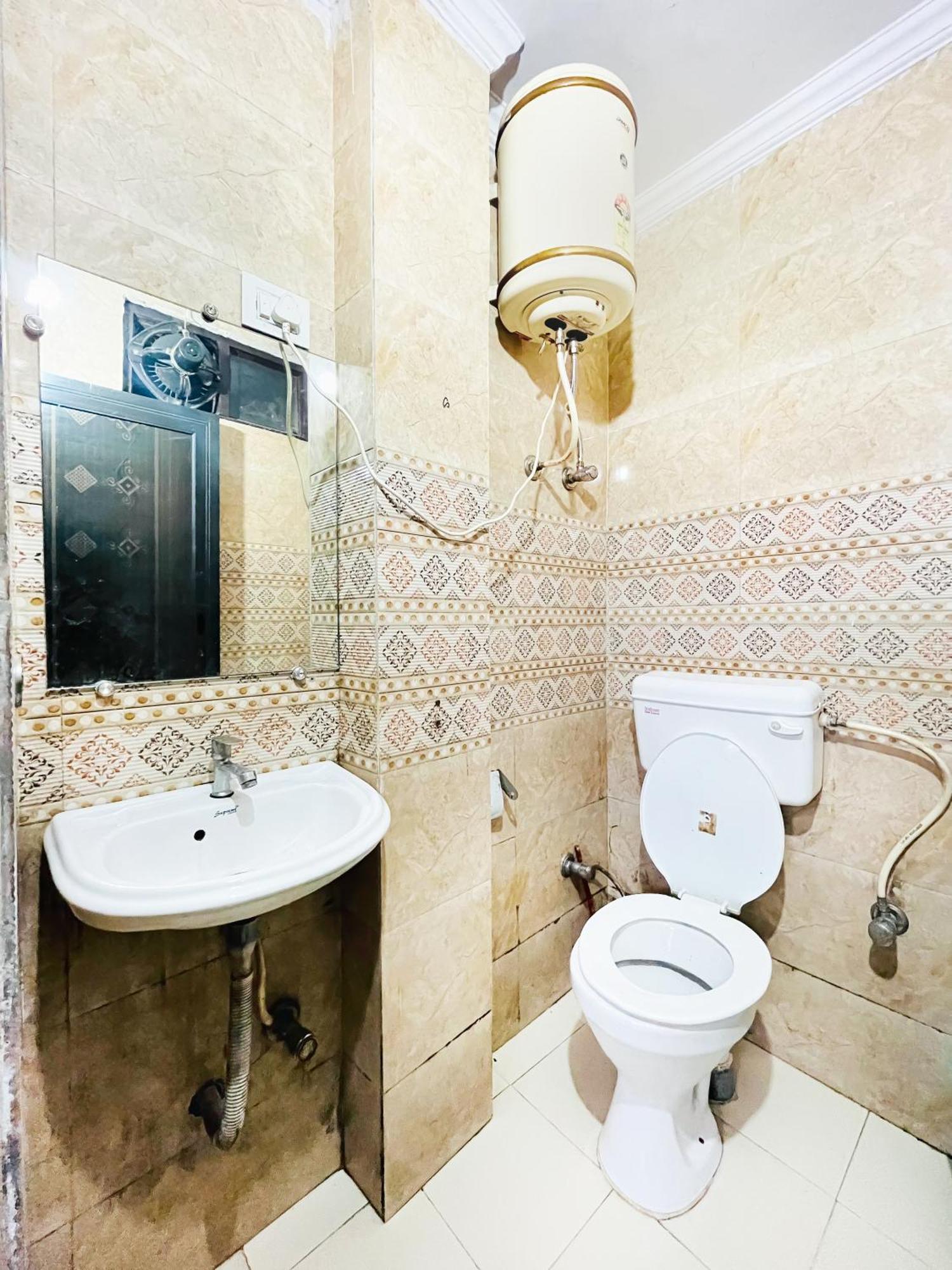 Hotel Hotel In Moti Bagh 4*
