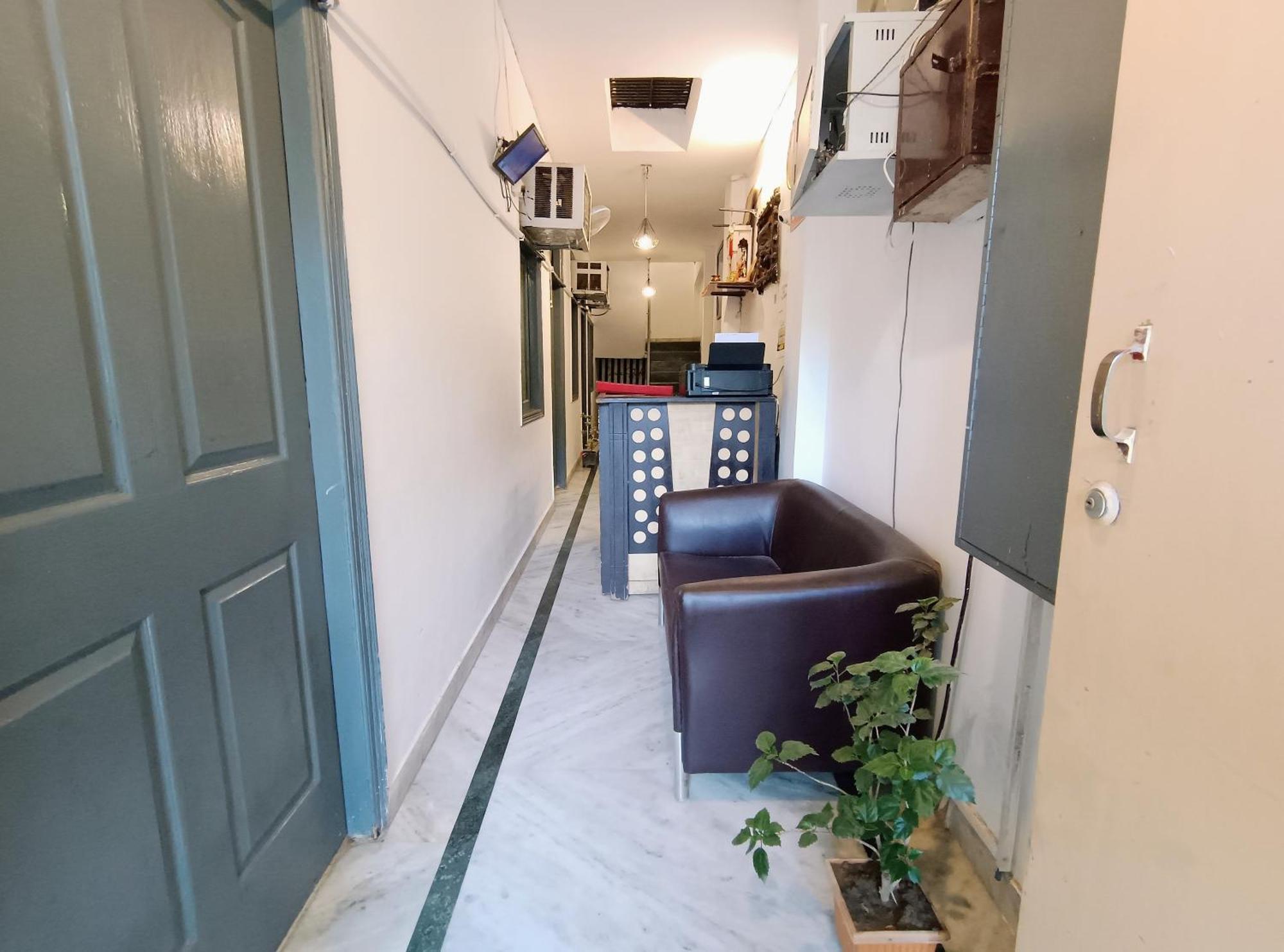 Hauz Khas View Hotel Nova Deli