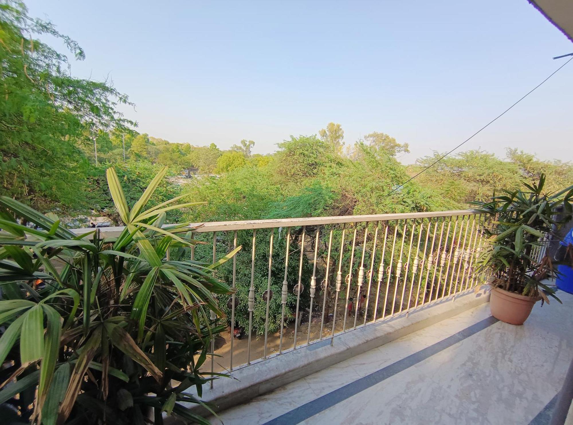 Hauz Khas View Hotel Nova Deli