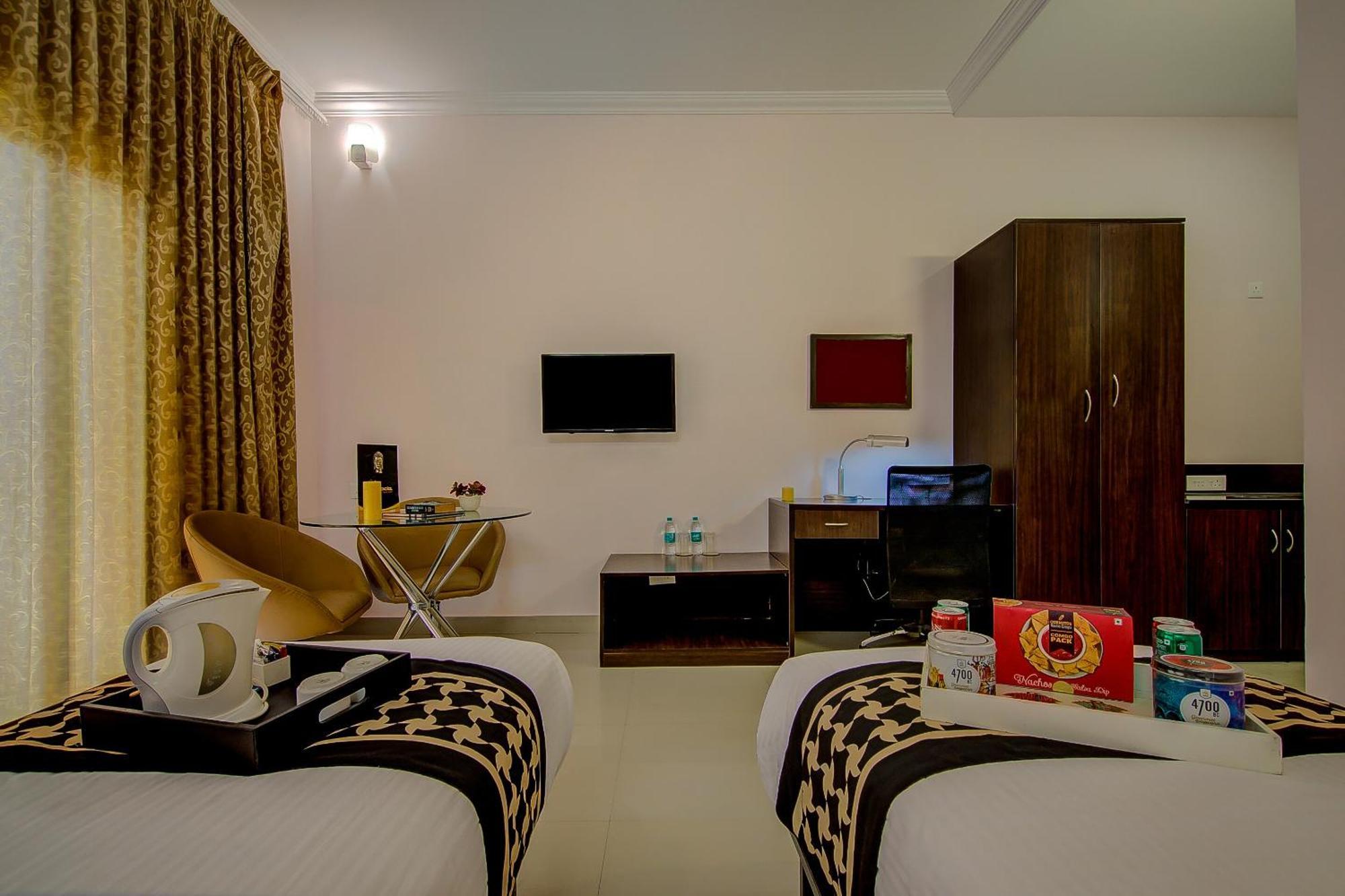 Rad Krone Delhi Near Igi Airport 4*